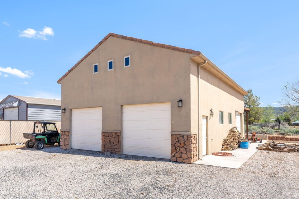 main property photo 54