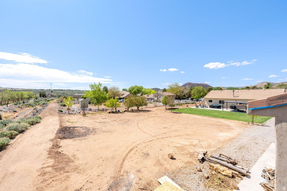 main property photo 59