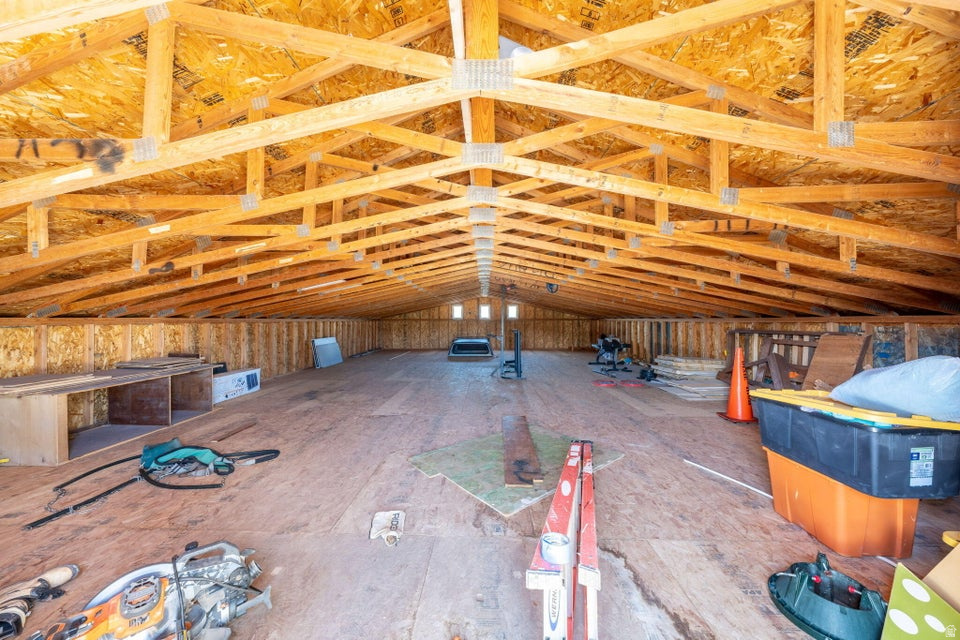 main property photo 61