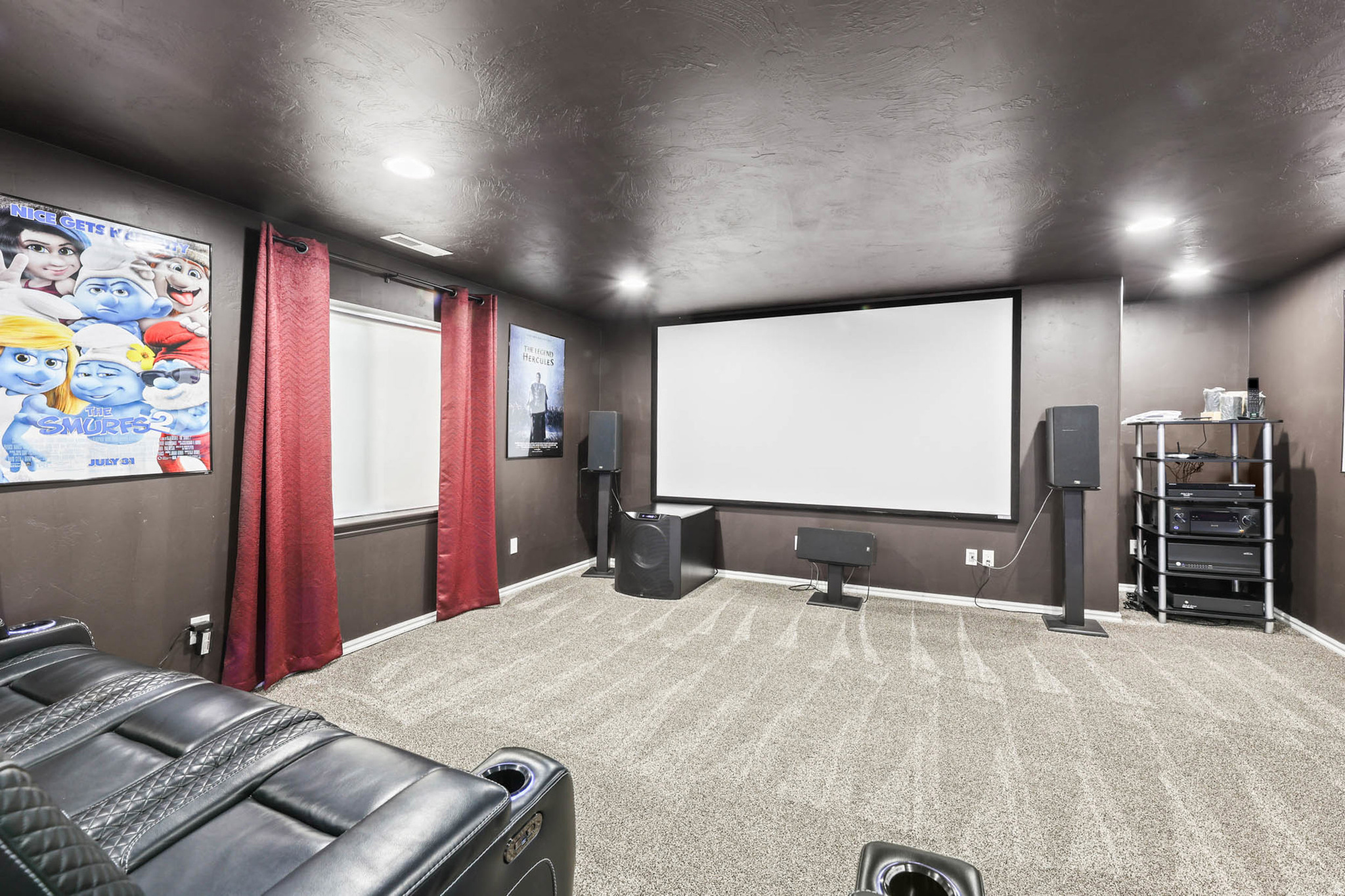 main property photo 35