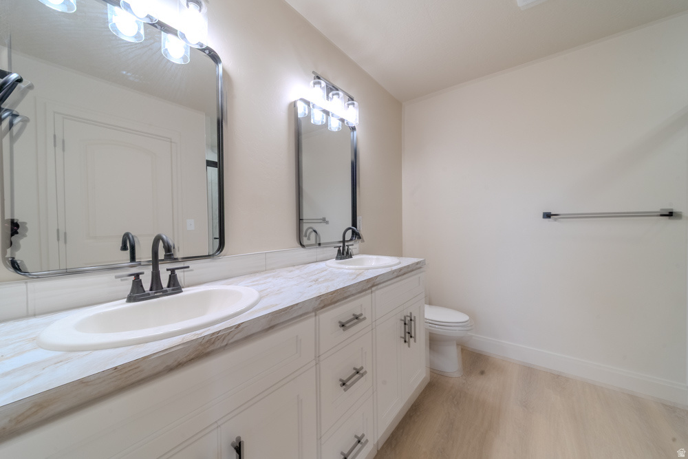 main property photo 18