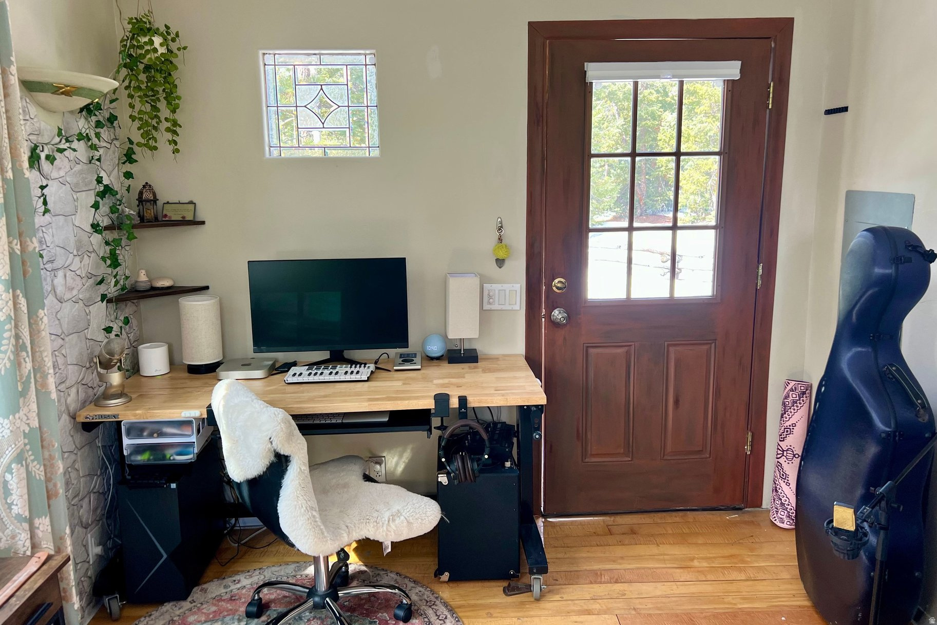 main property photo 11