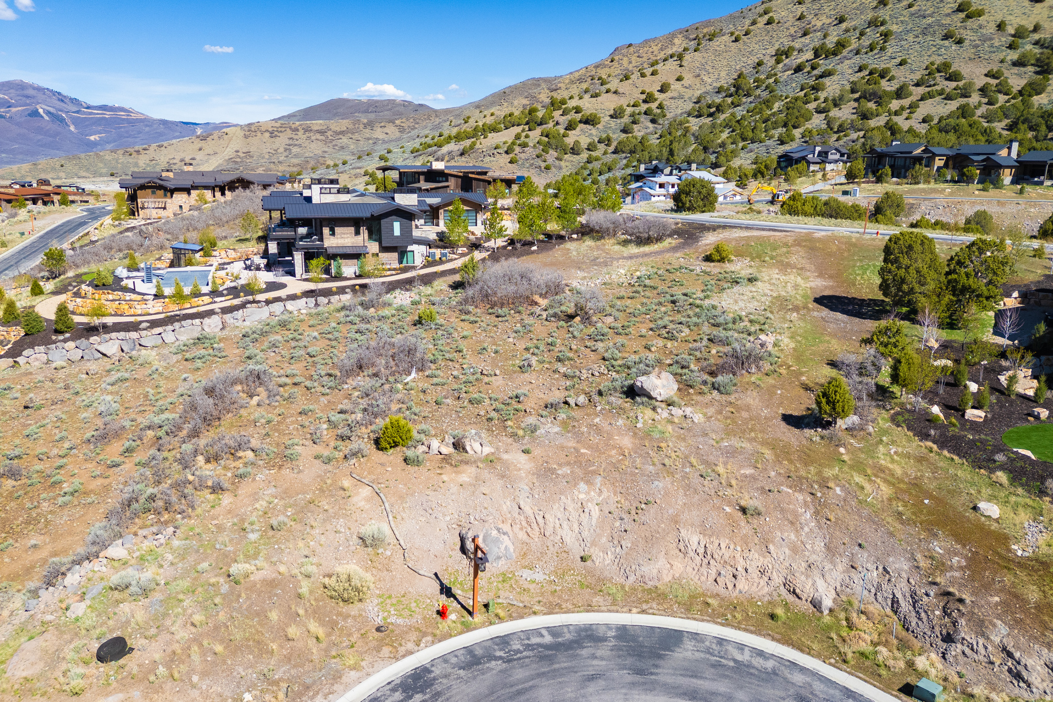 main property photo 10