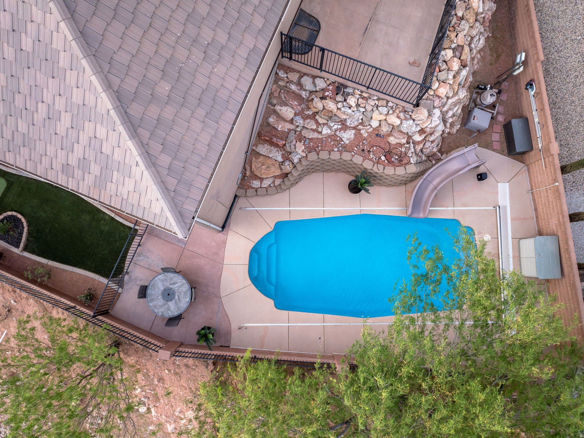 main property photo 61