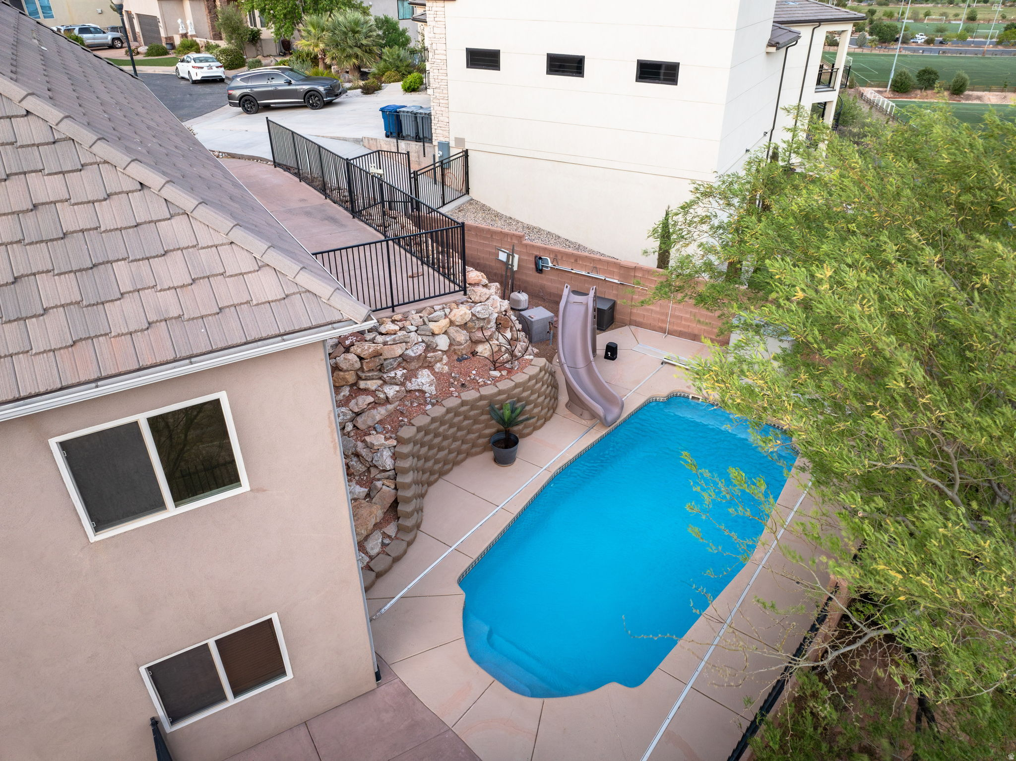main property photo 62