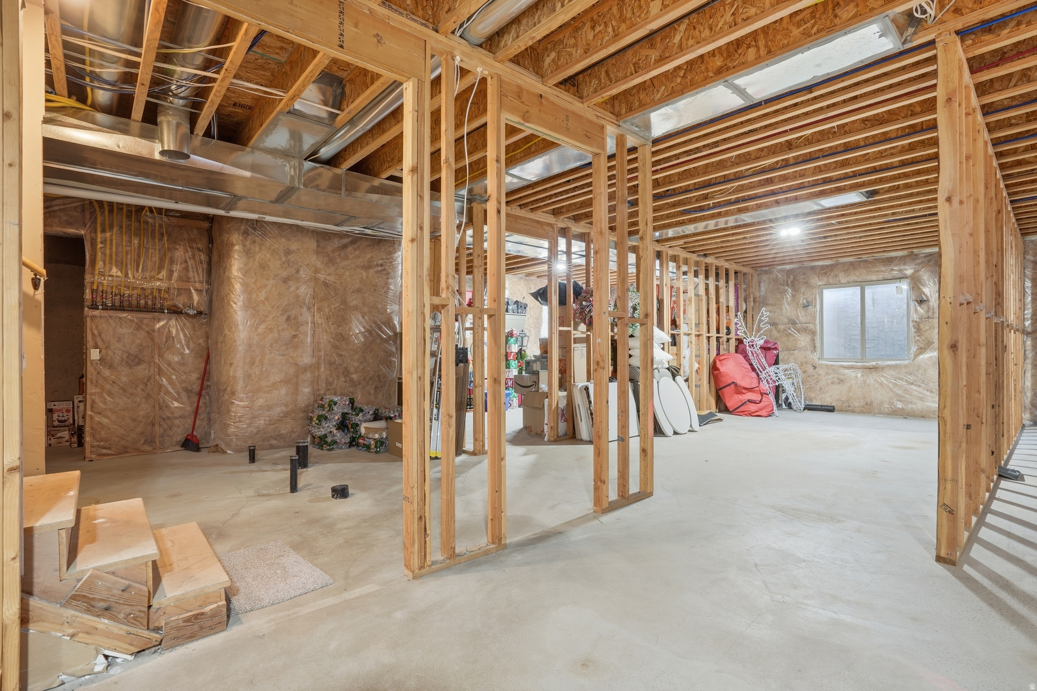 main property photo 45