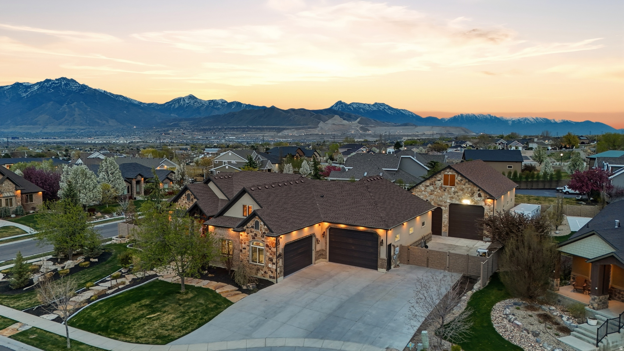main property photo 89