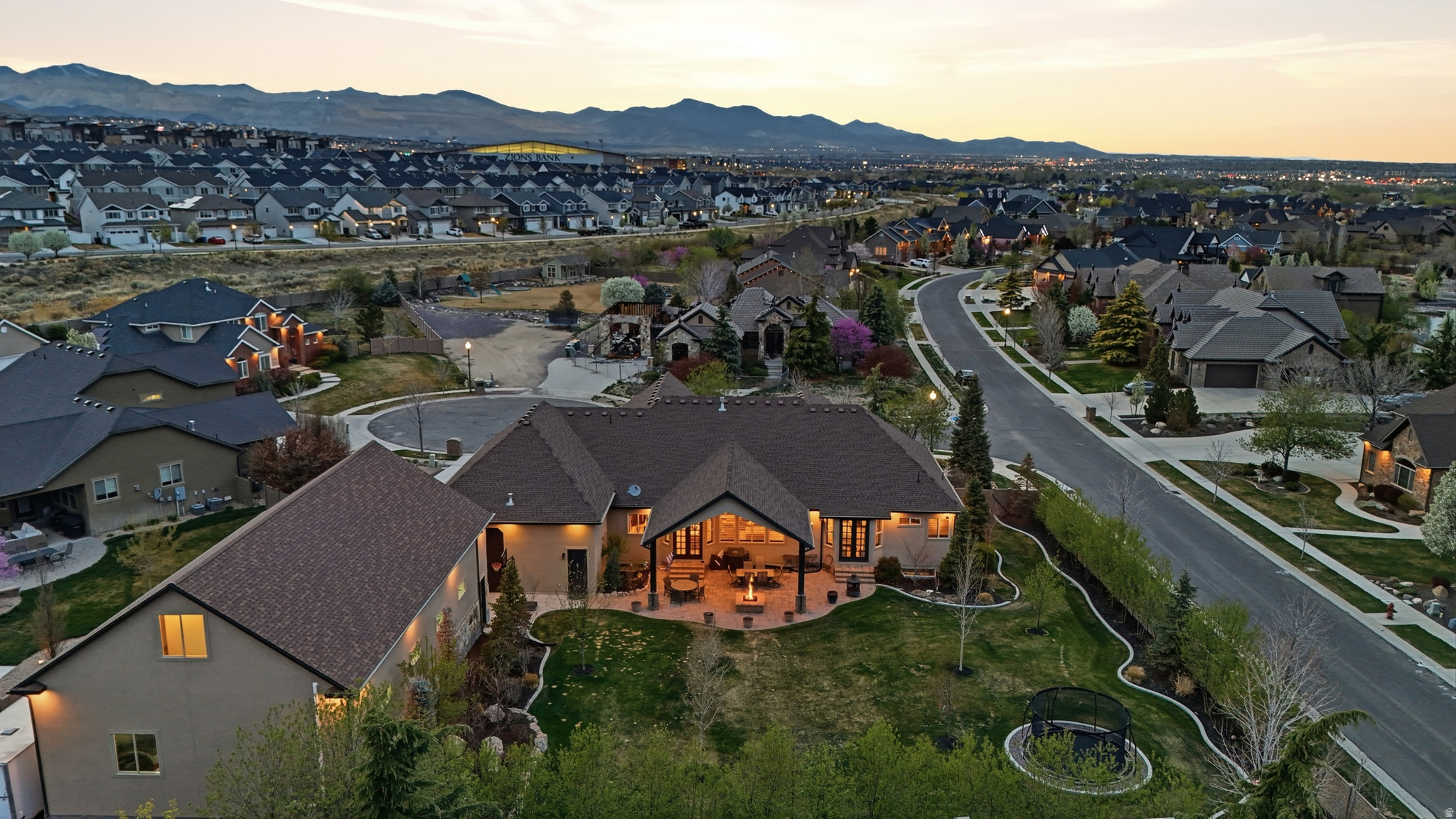 main property photo 92
