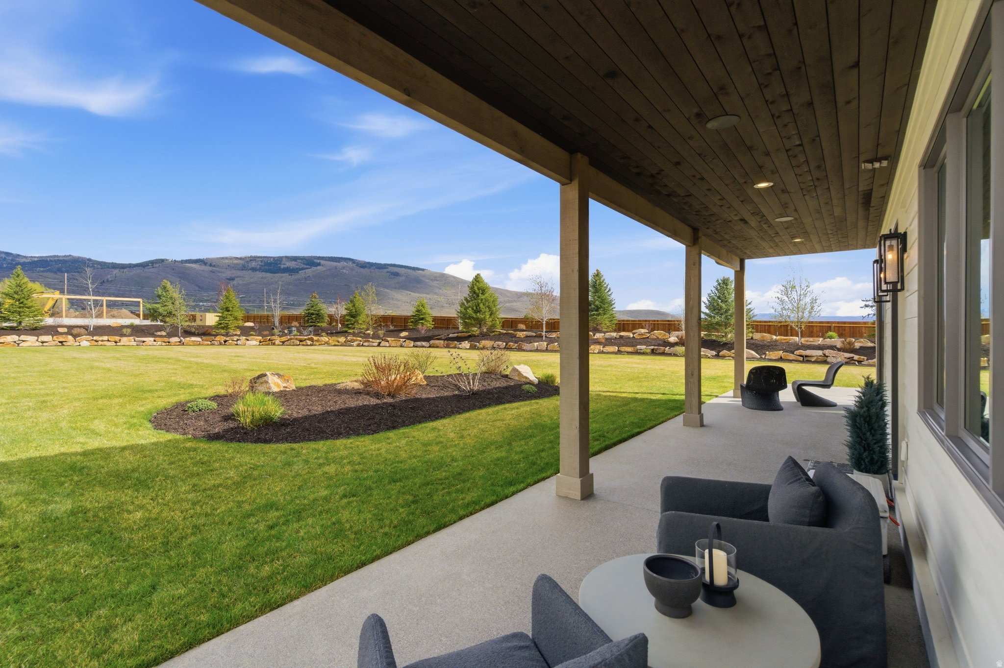main property photo 75