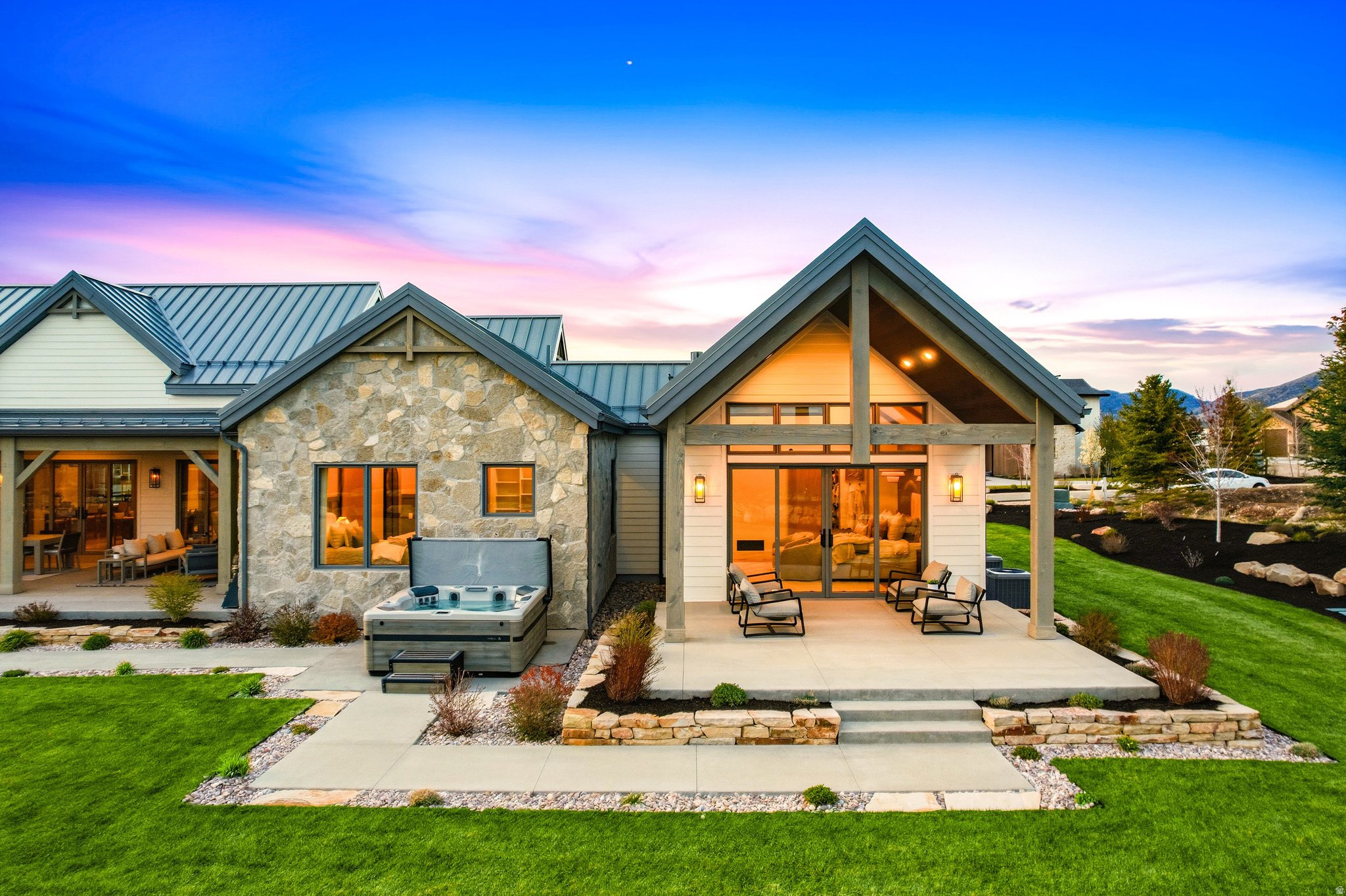 main property photo 89