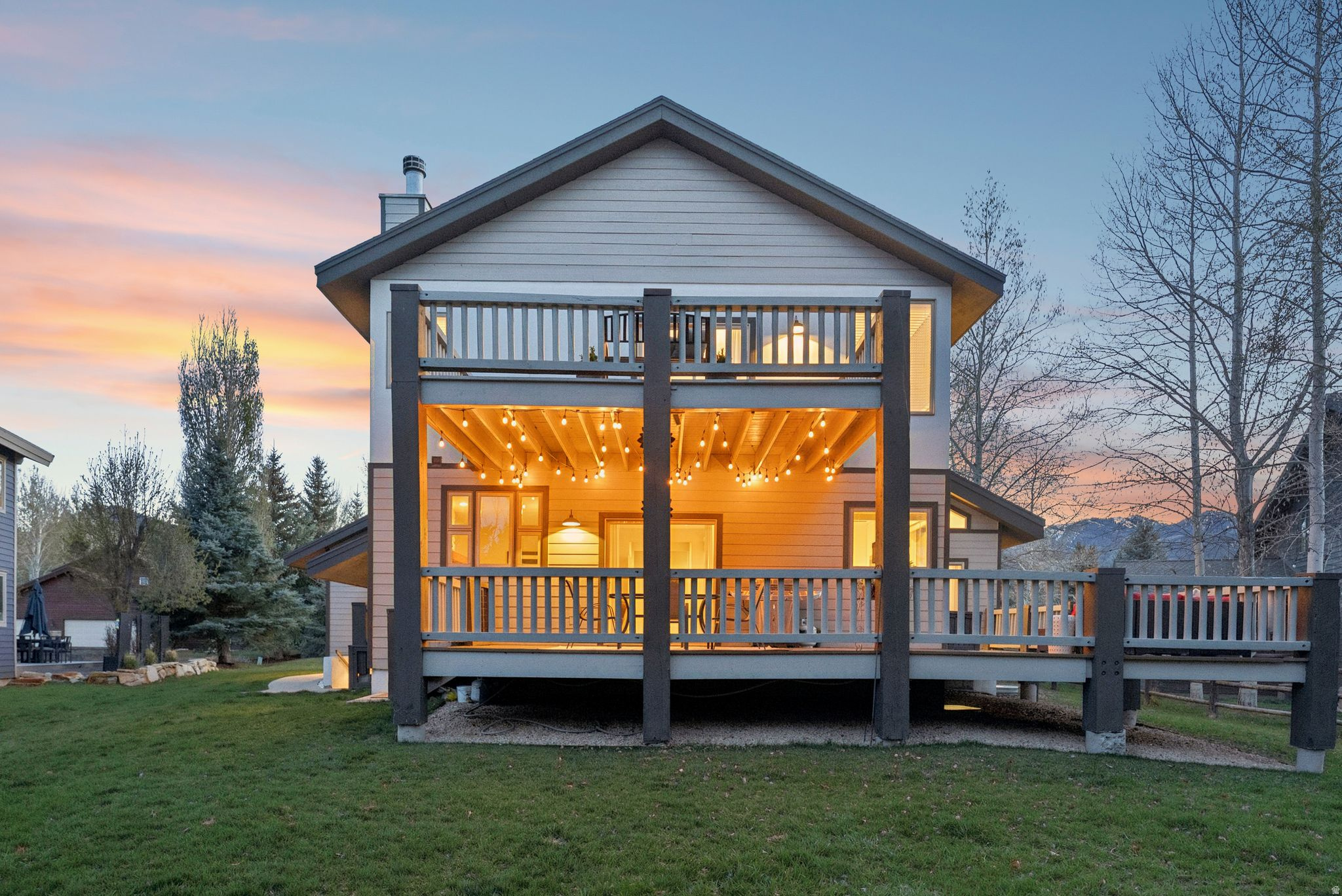 main property photo 78