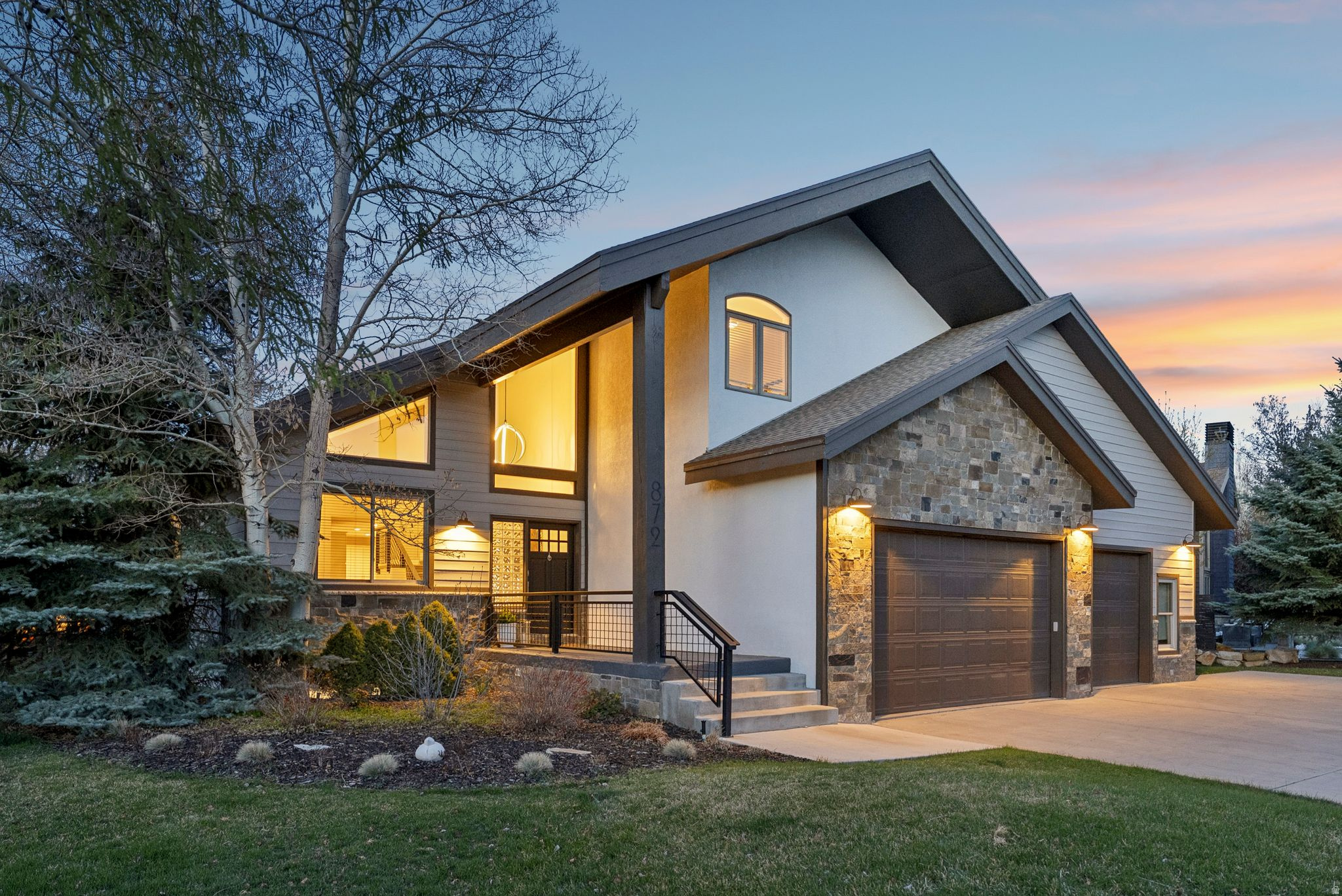 main property photo 86
