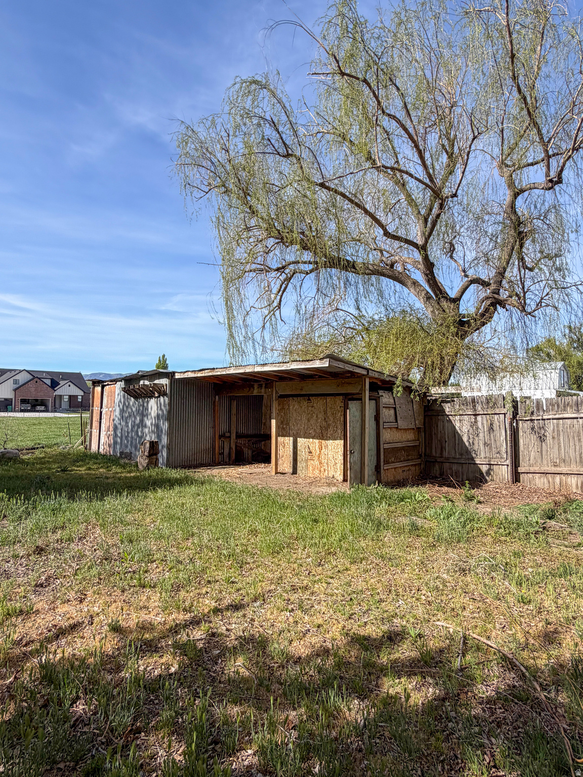main property photo 27