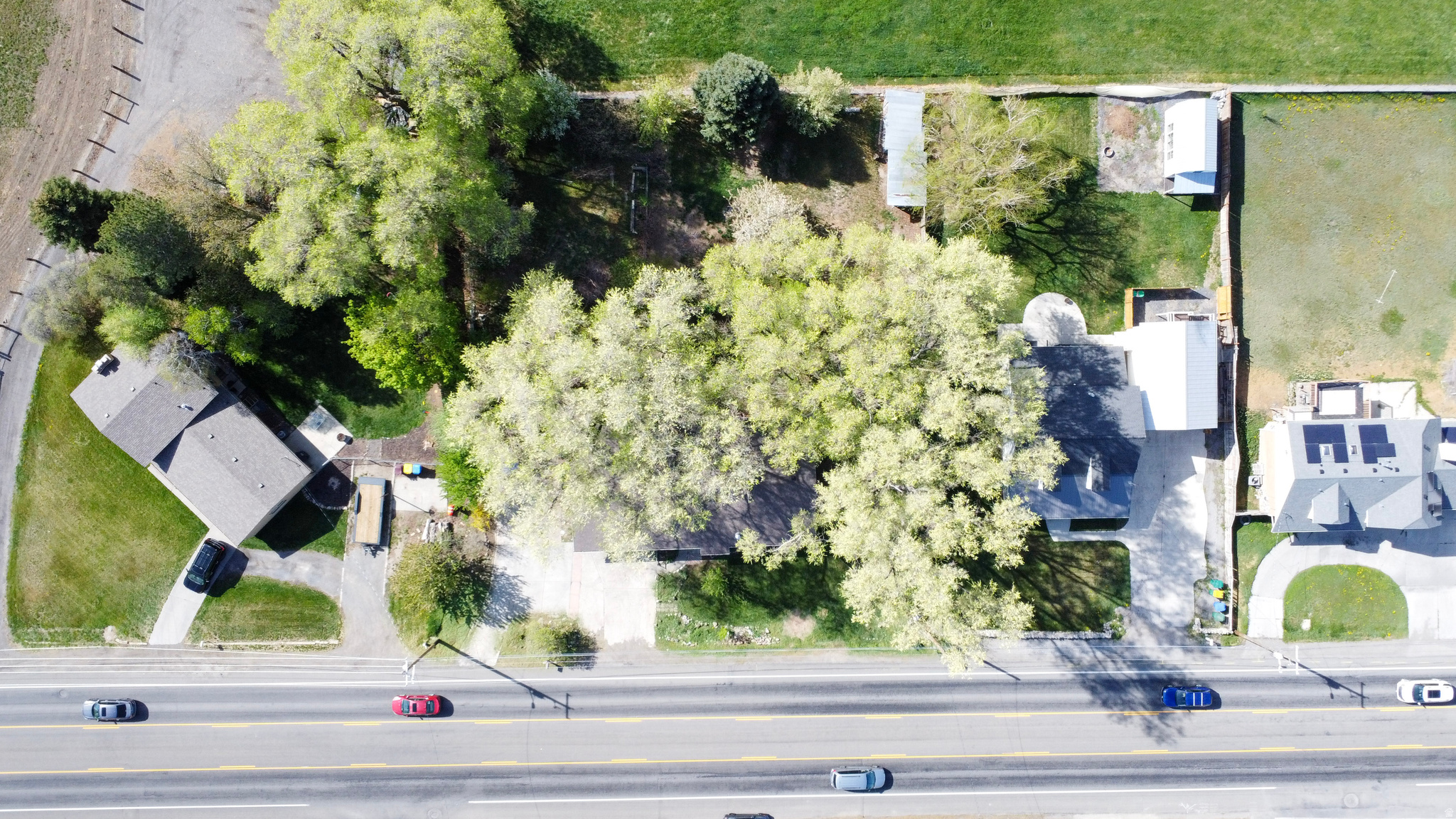 main property photo 36
