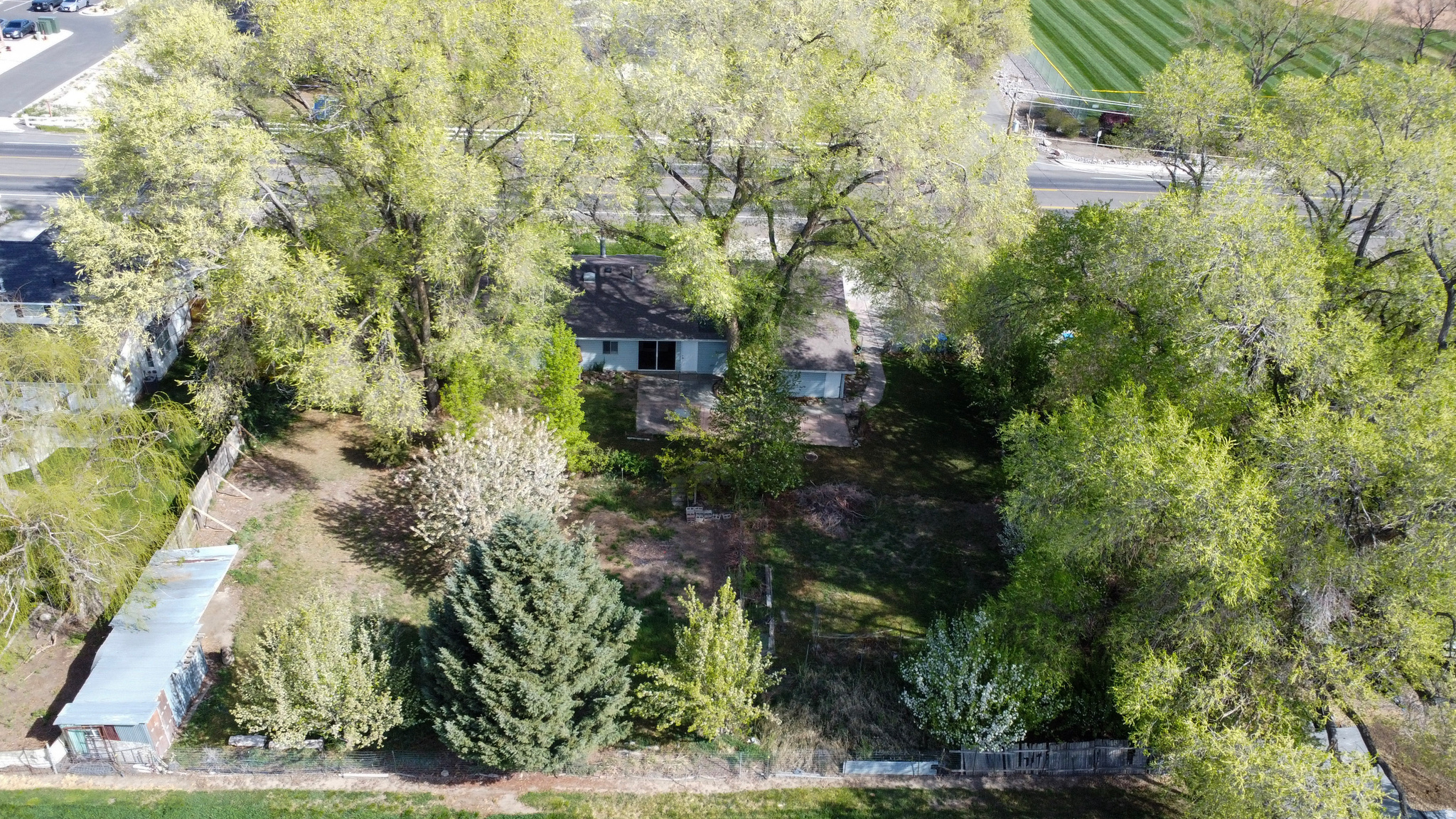 main property photo 44