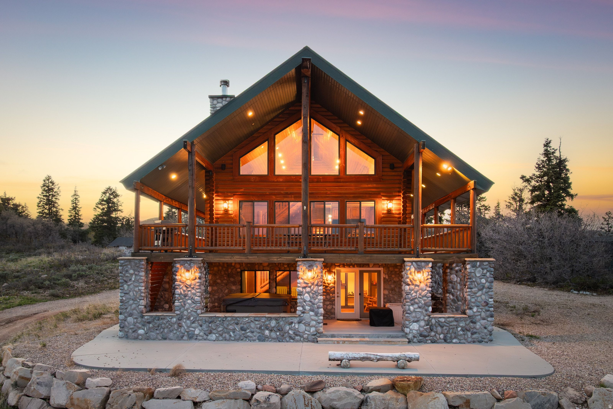 main property photo 30