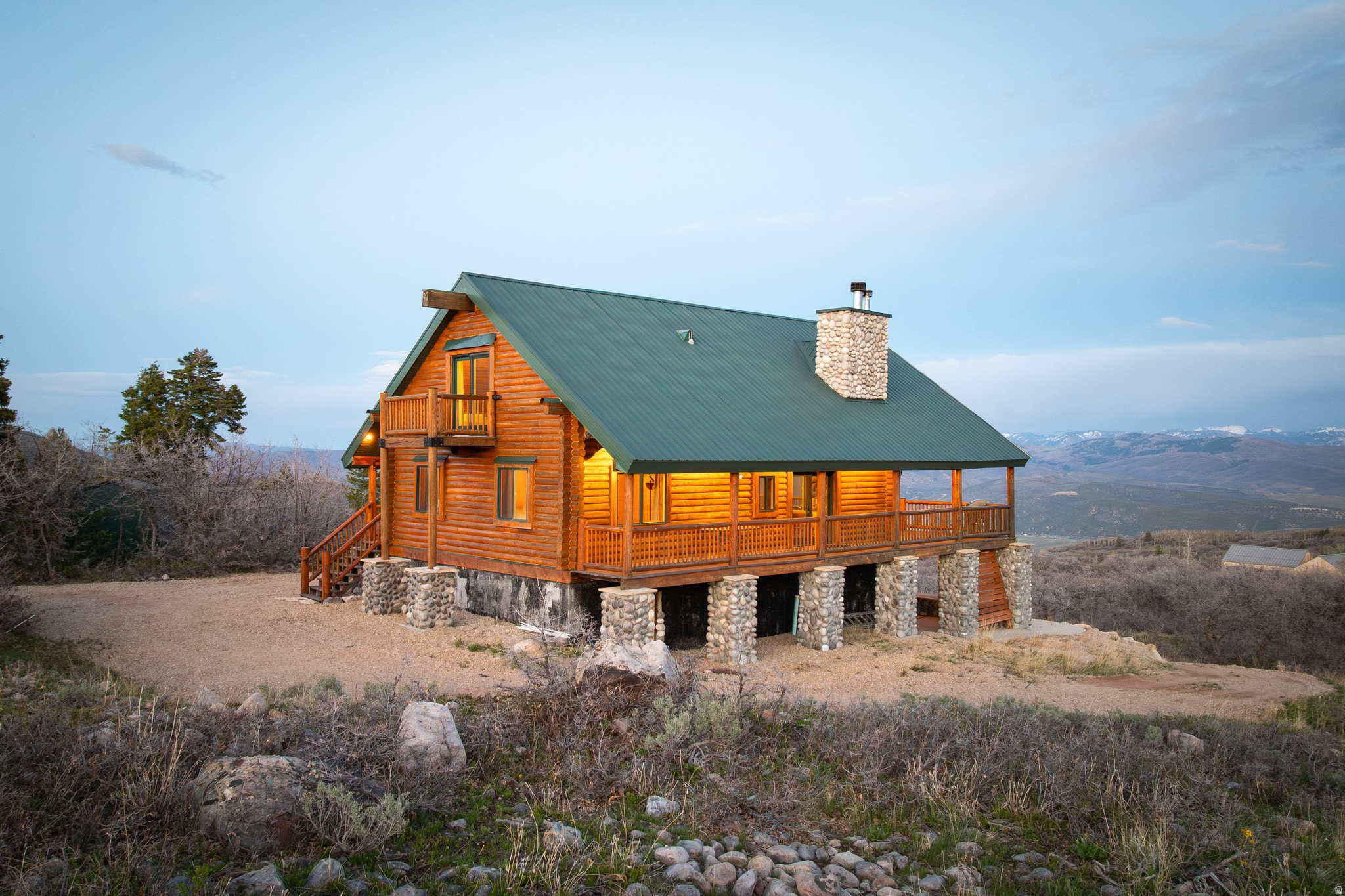 main property photo 40
