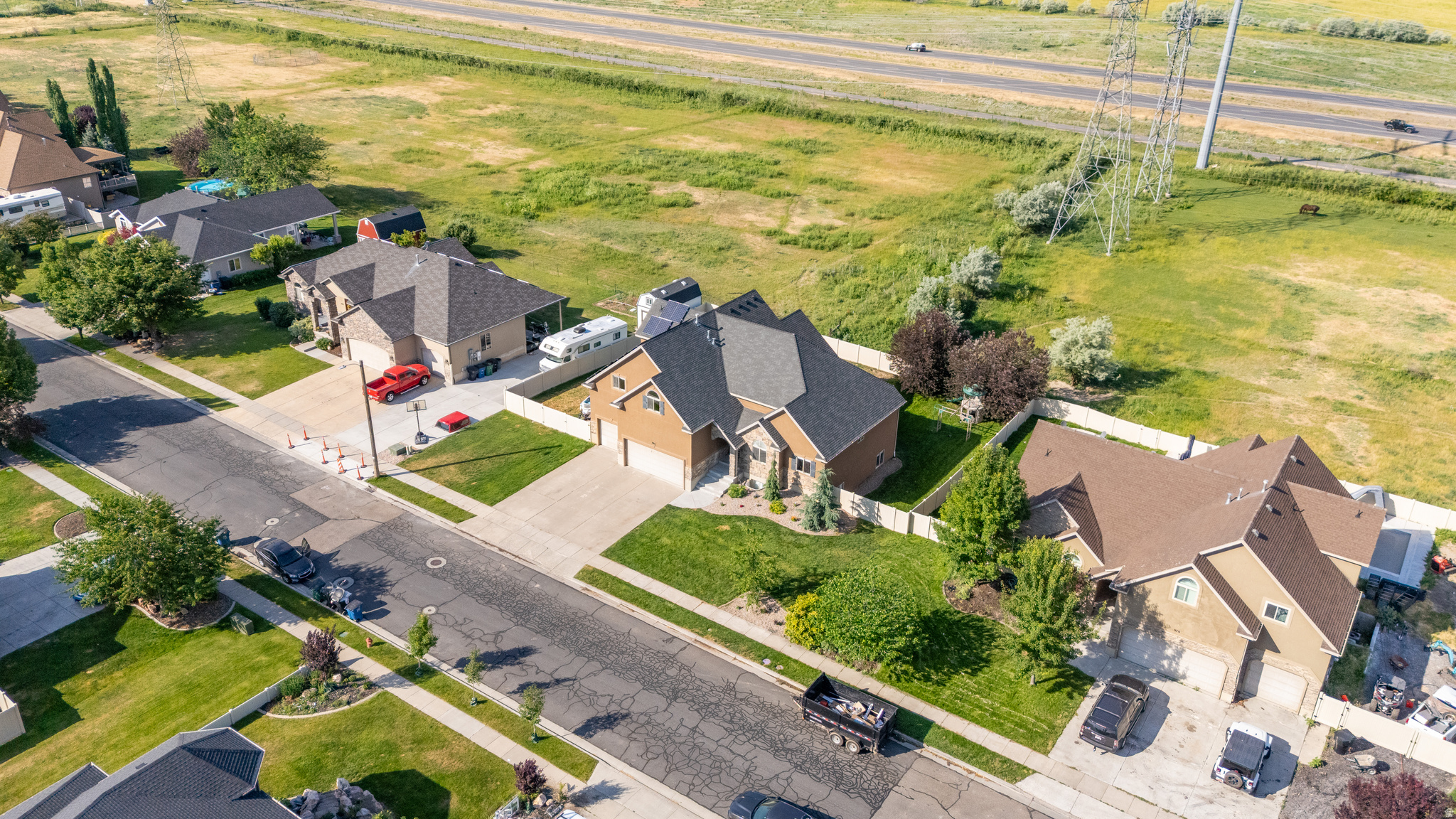 main property photo 44