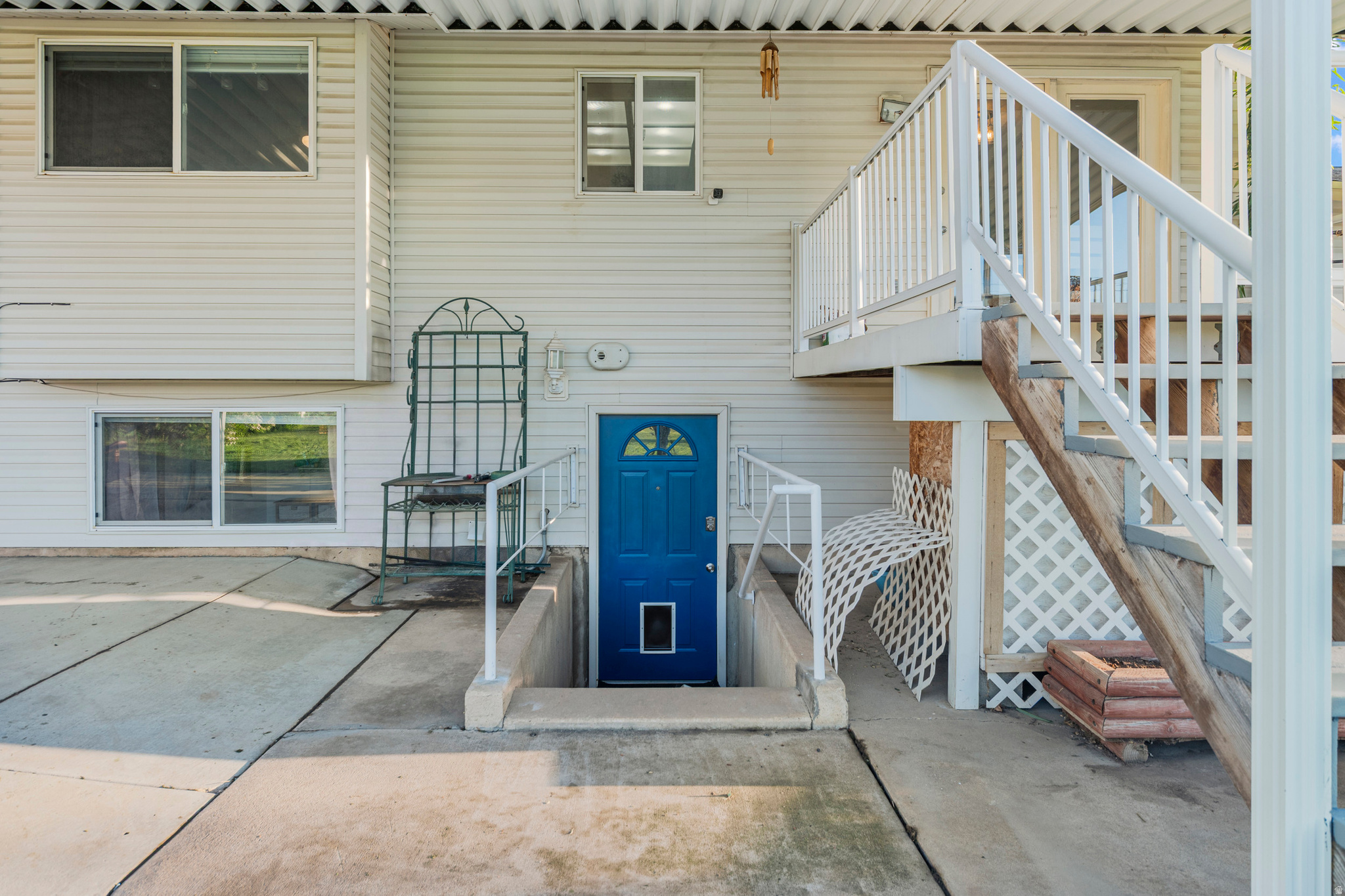 main property photo 34