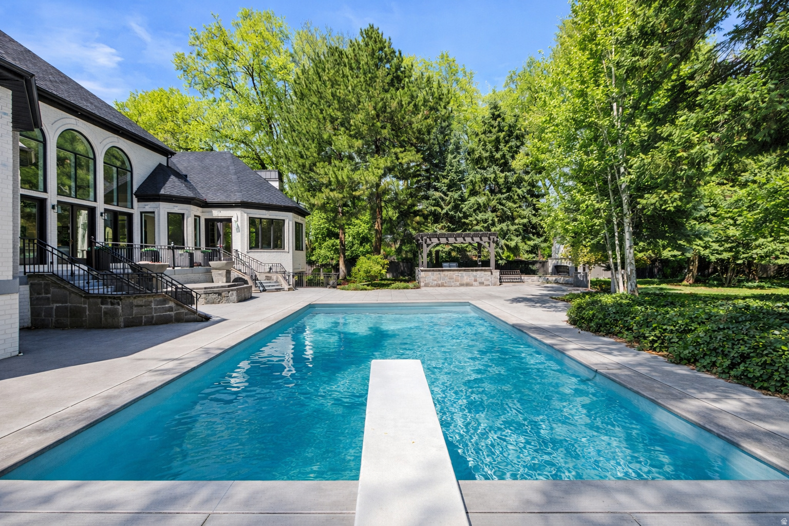 main property photo 46