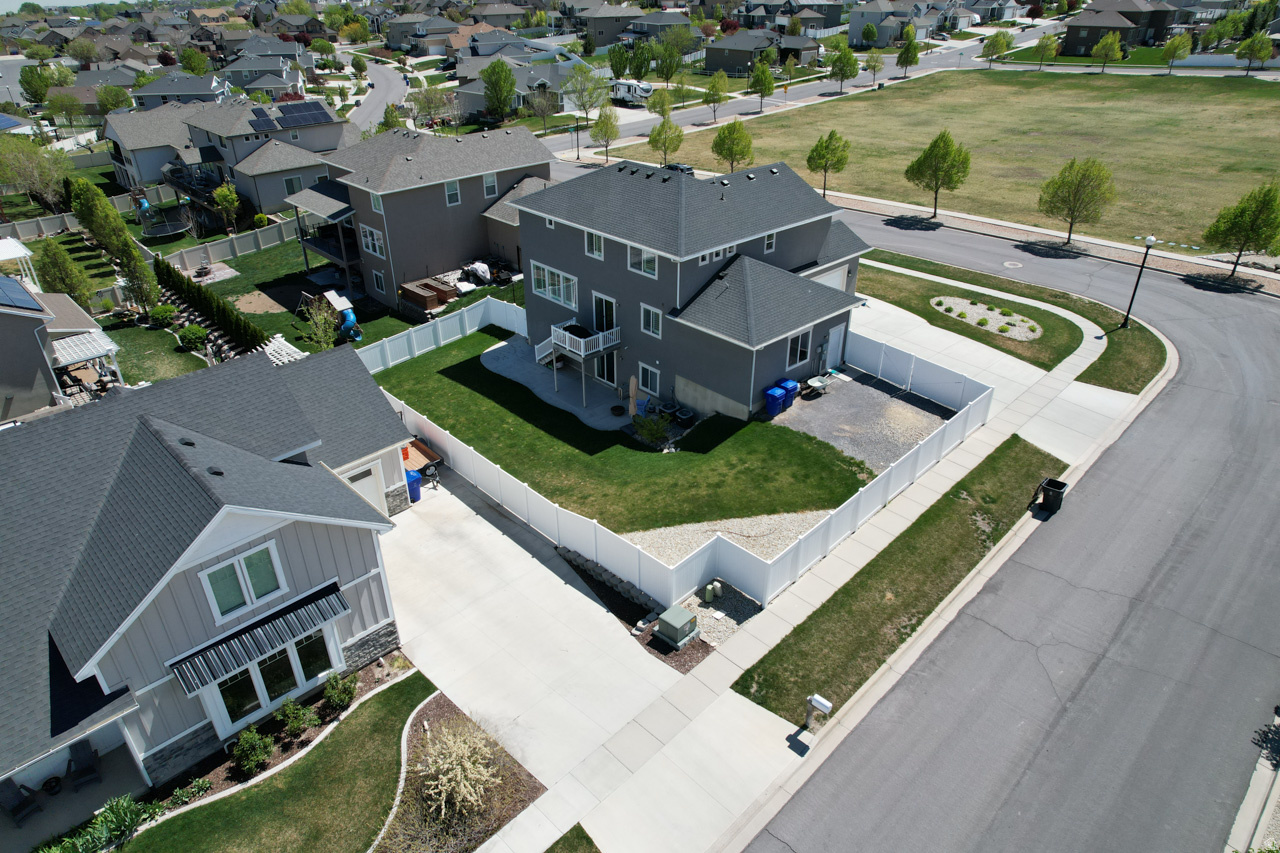 main property photo 57