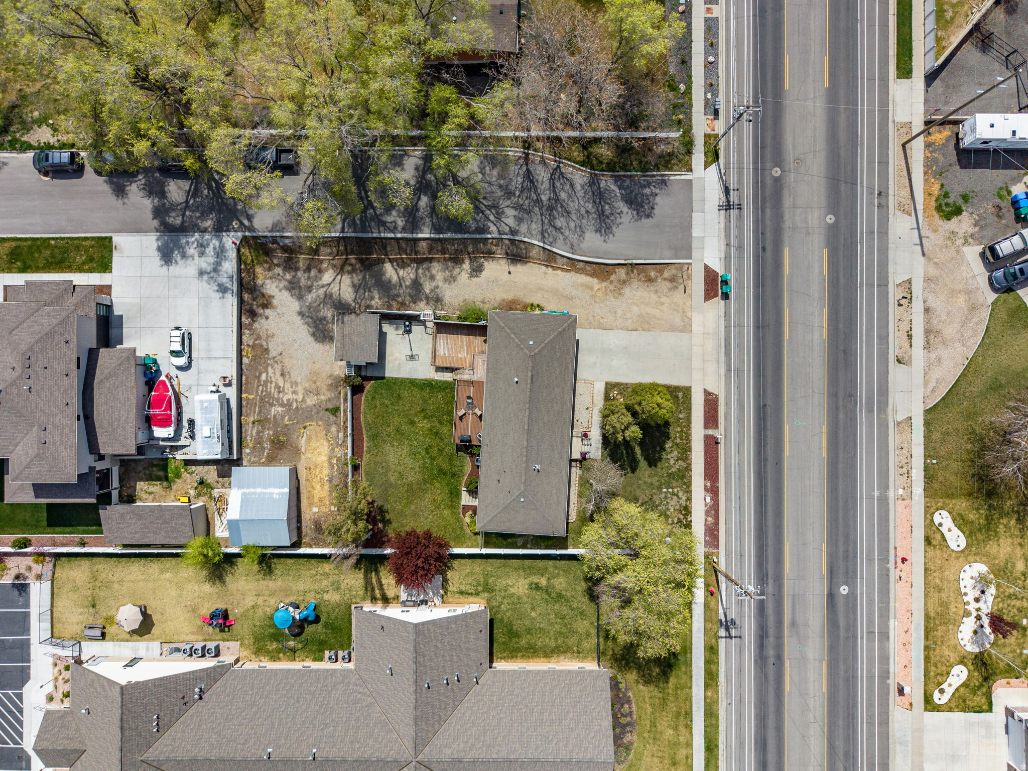 main property photo 26