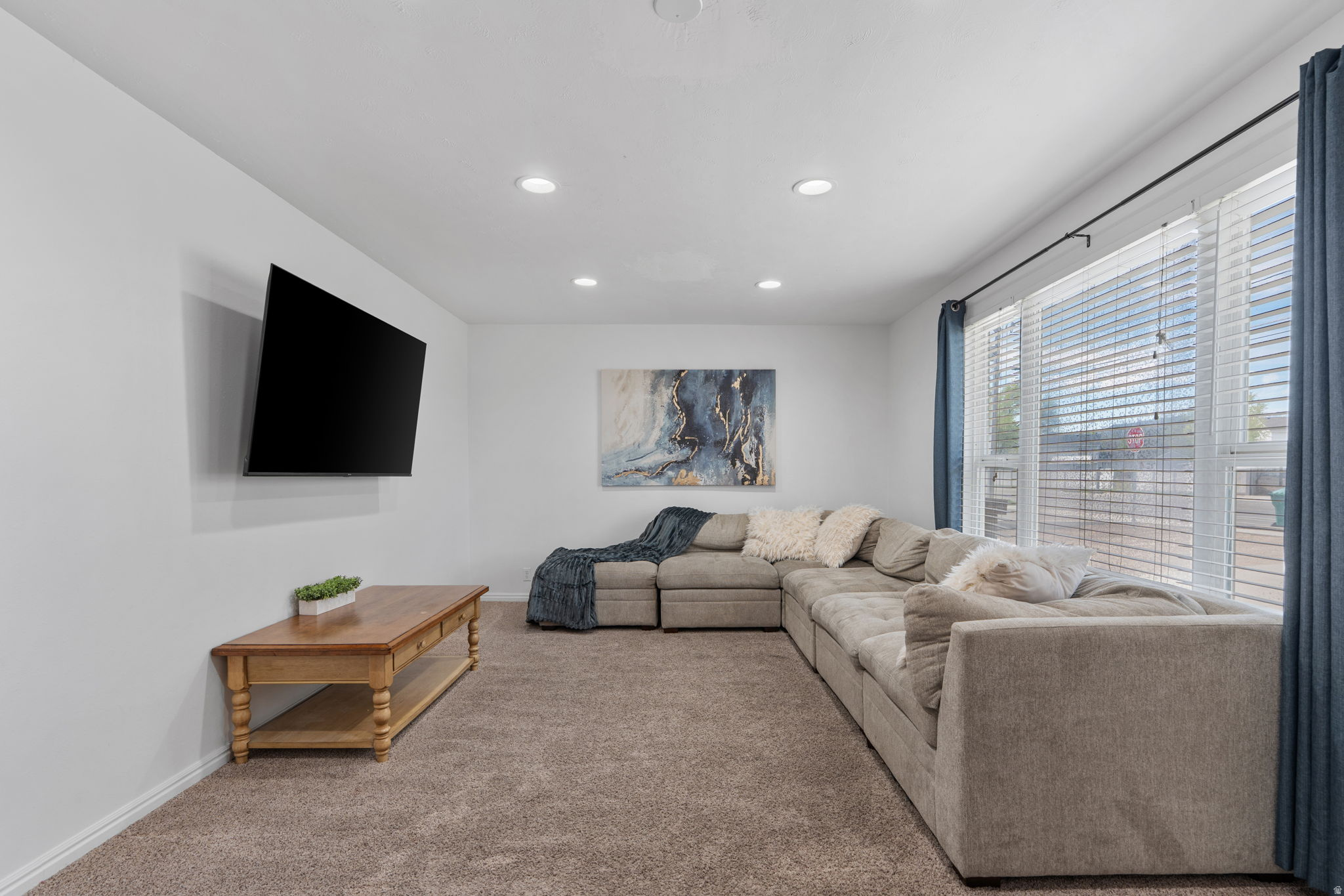 main property photo 67