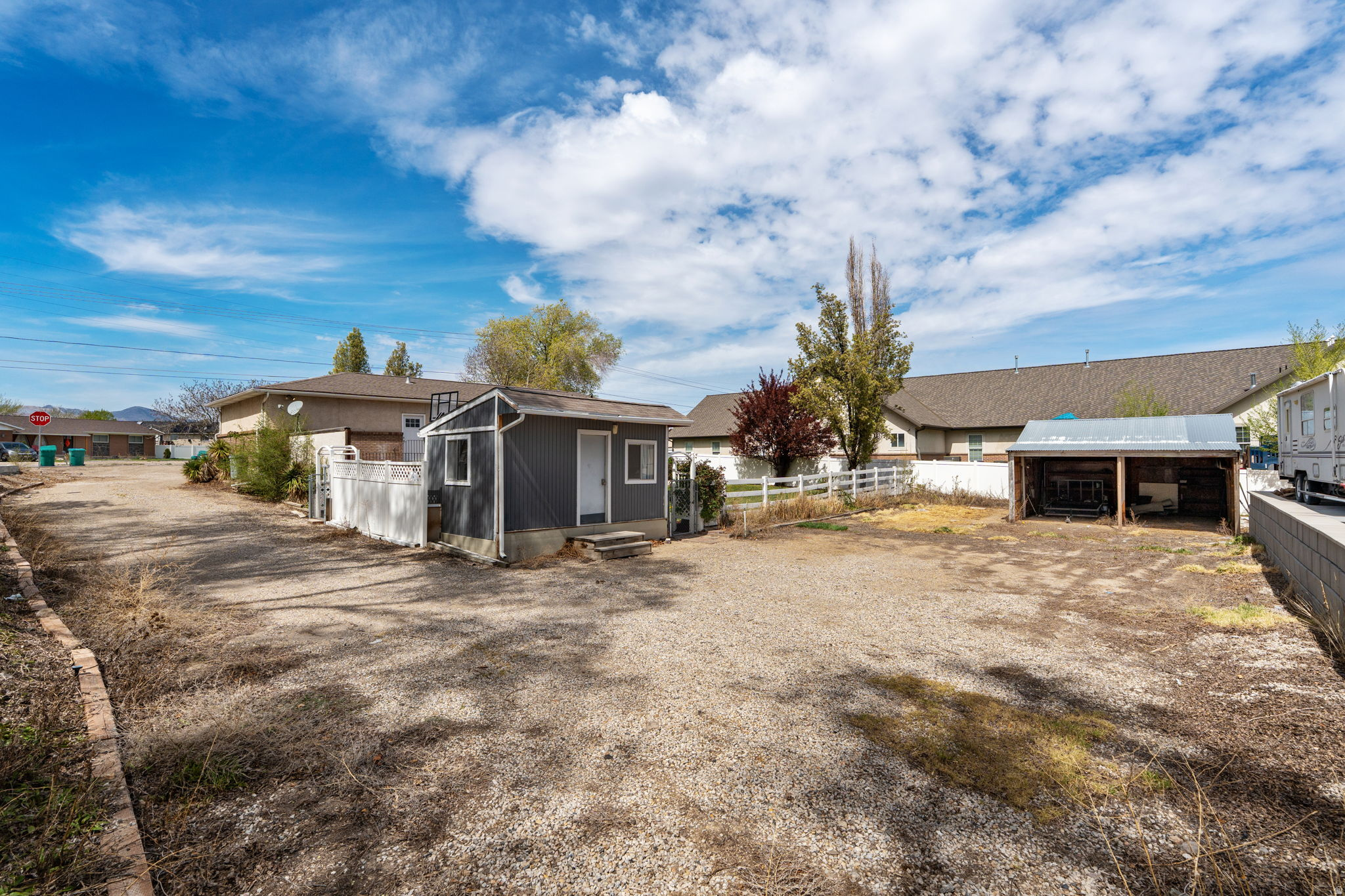 main property photo 7