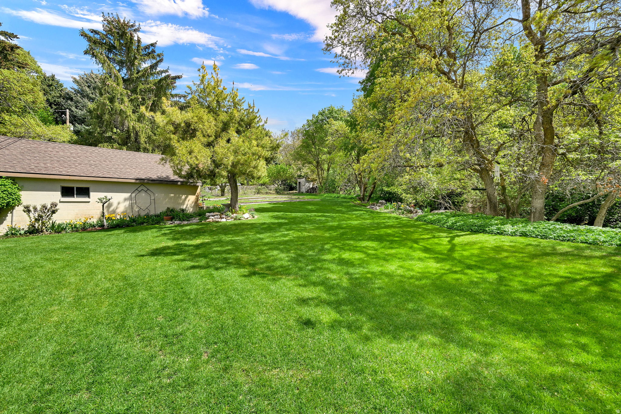 main property photo 57
