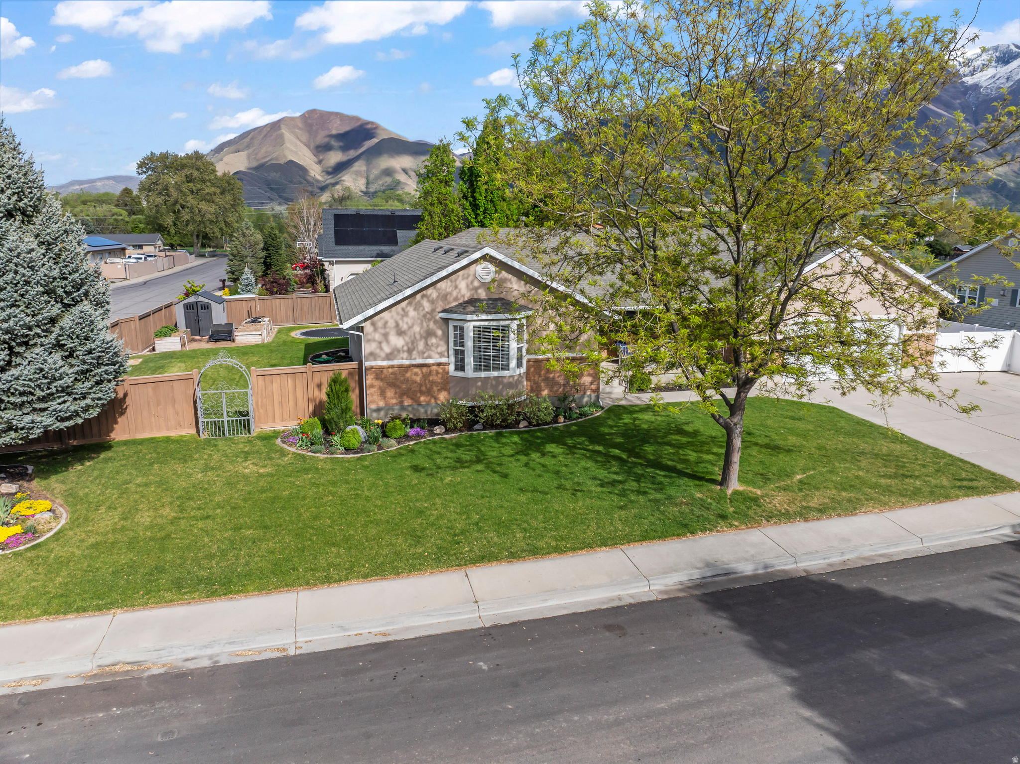 main property photo 56
