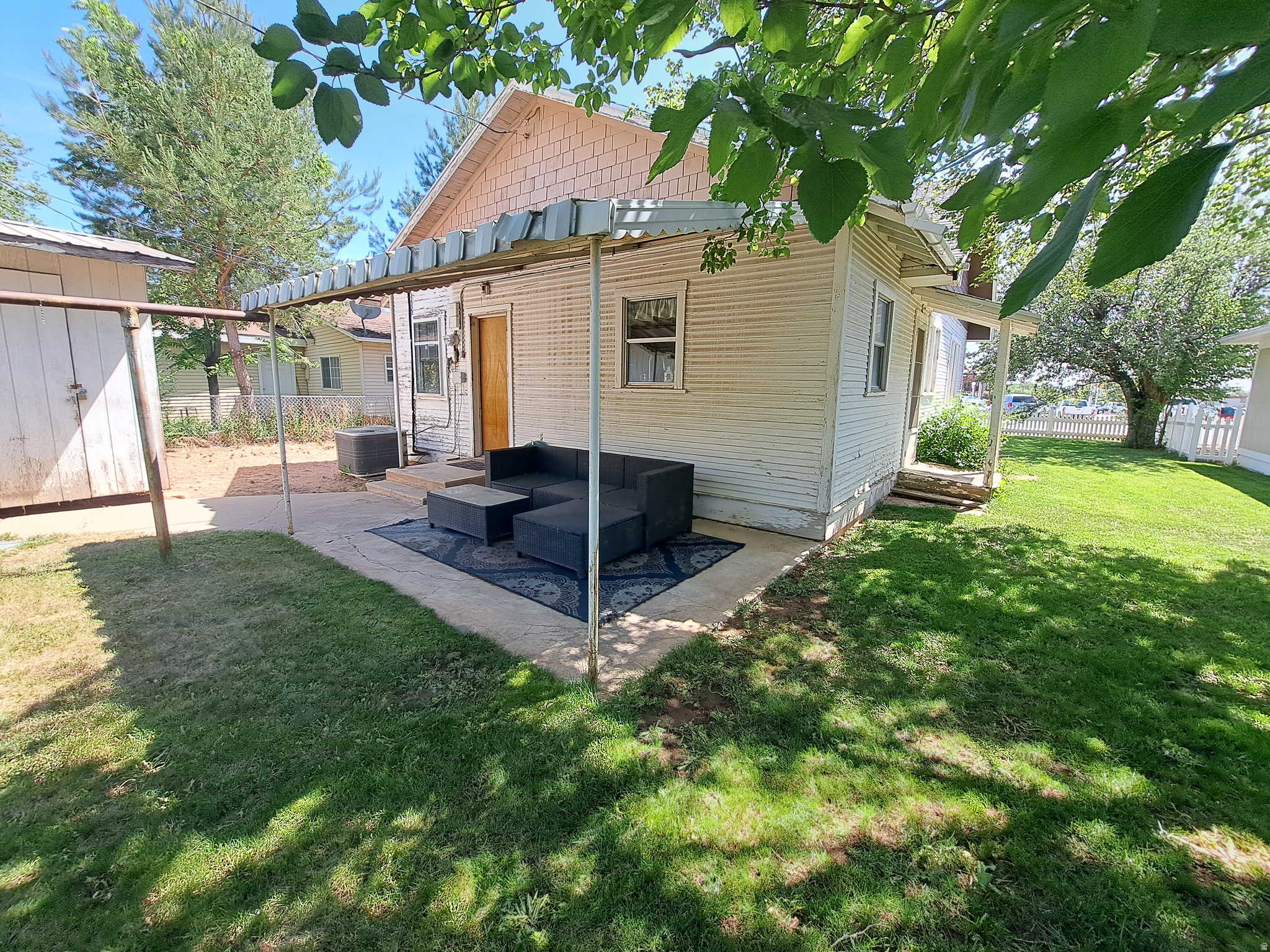 main property photo 44