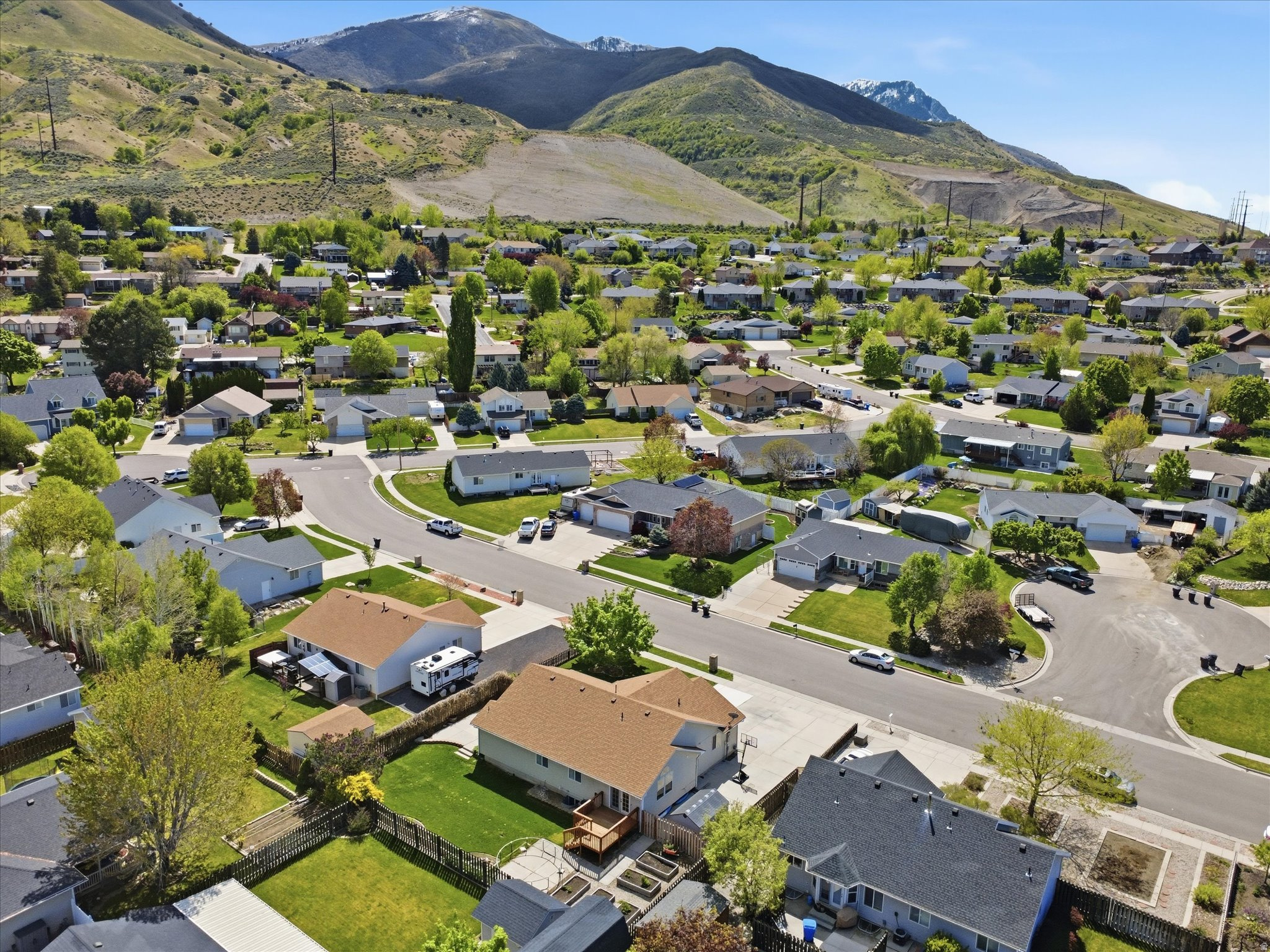 main property photo 45