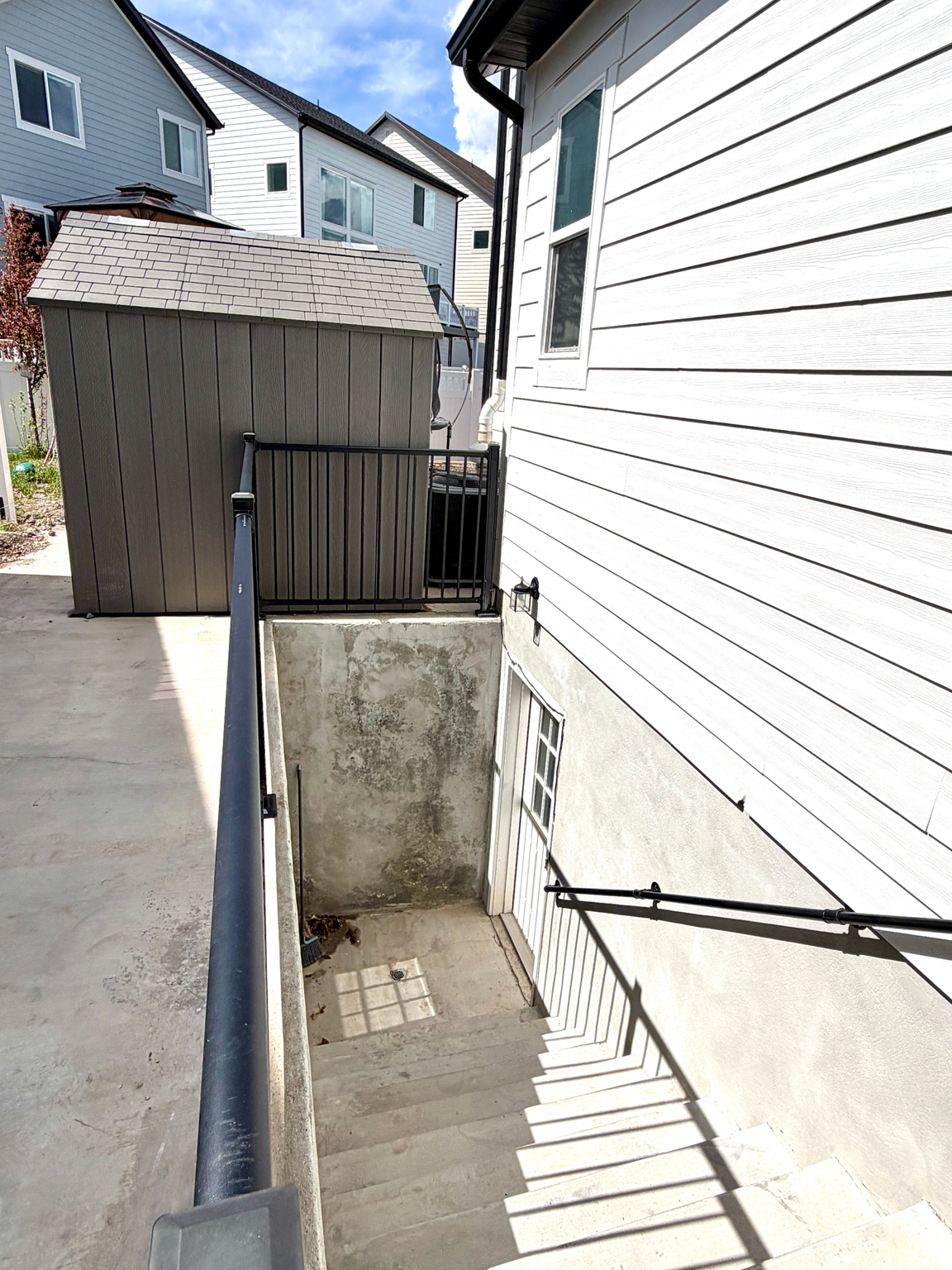 main property photo 52