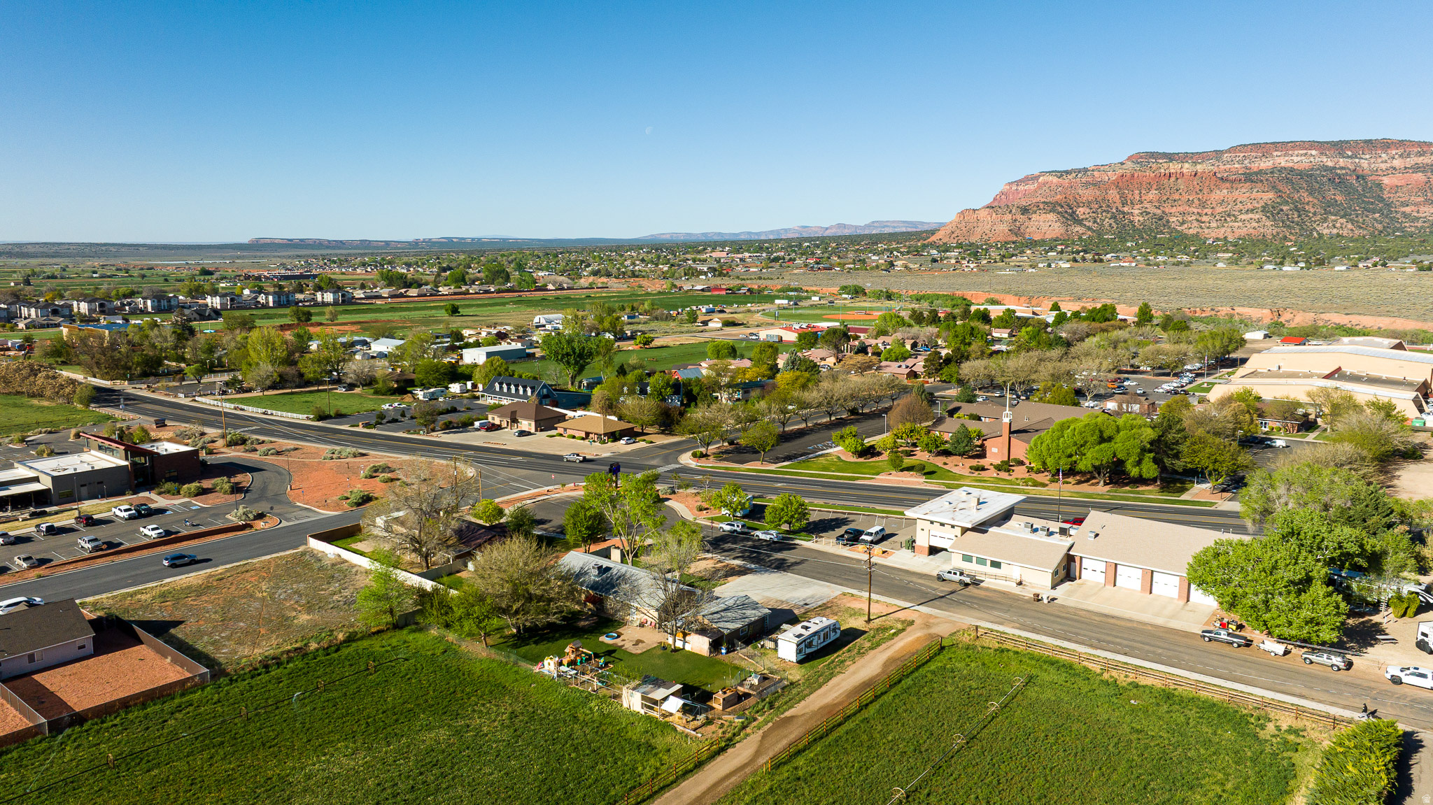 main property photo 39