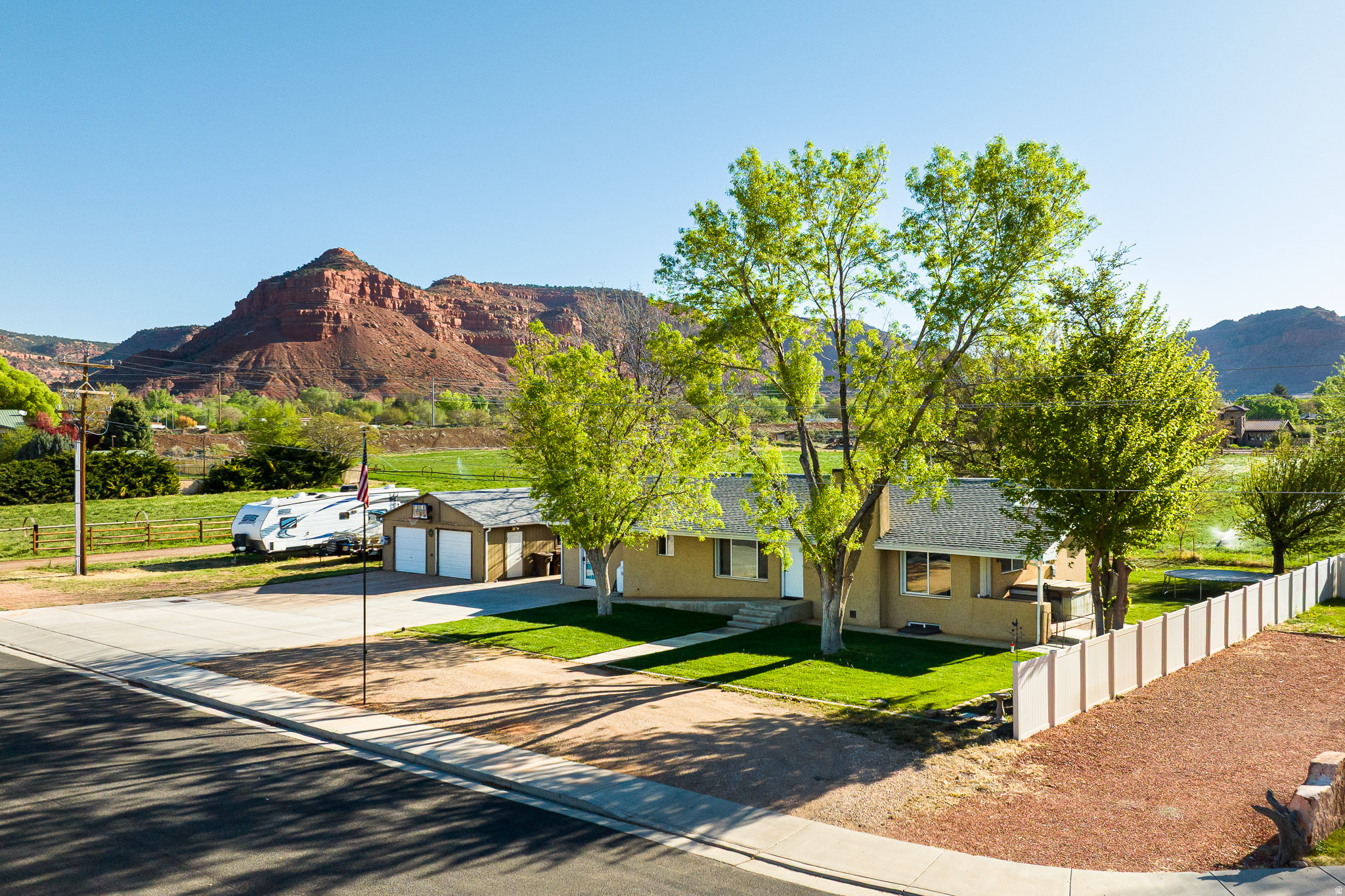 main property photo 42