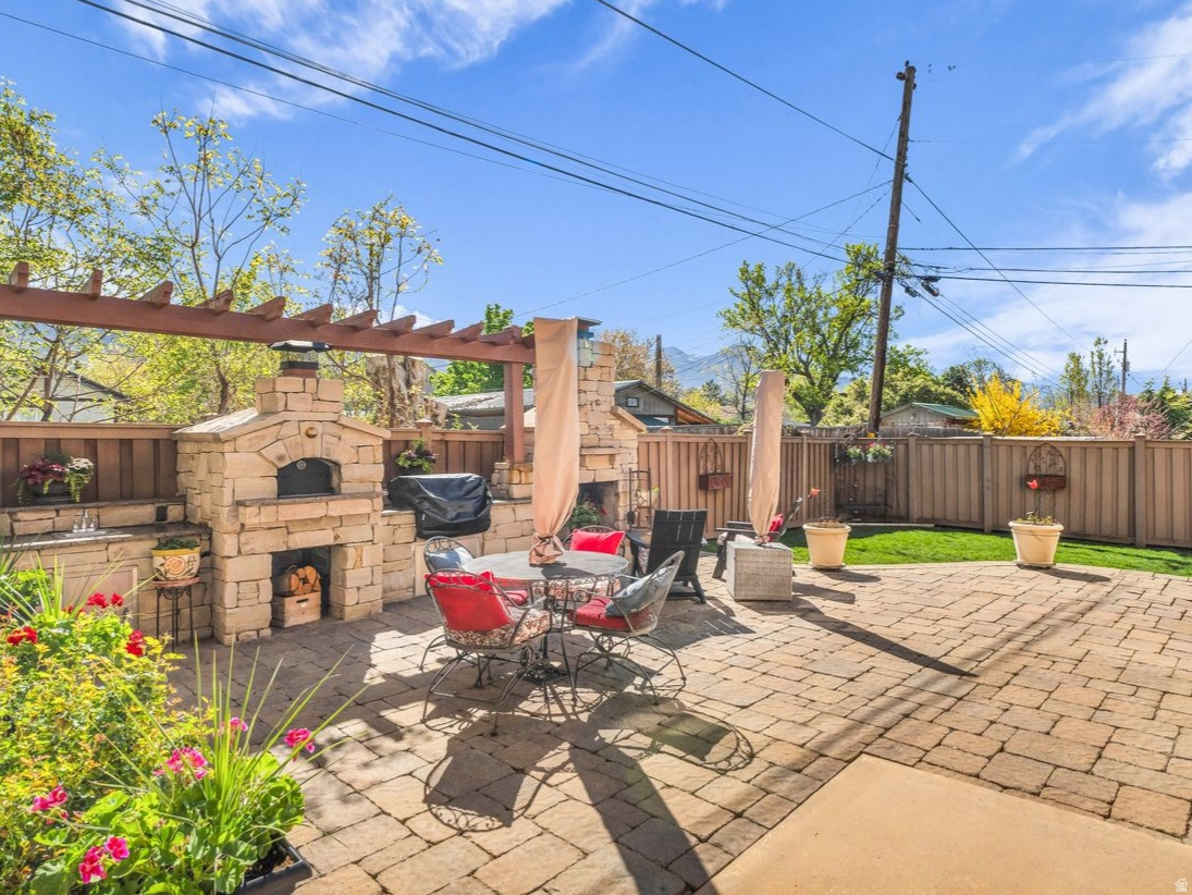 main property photo 45