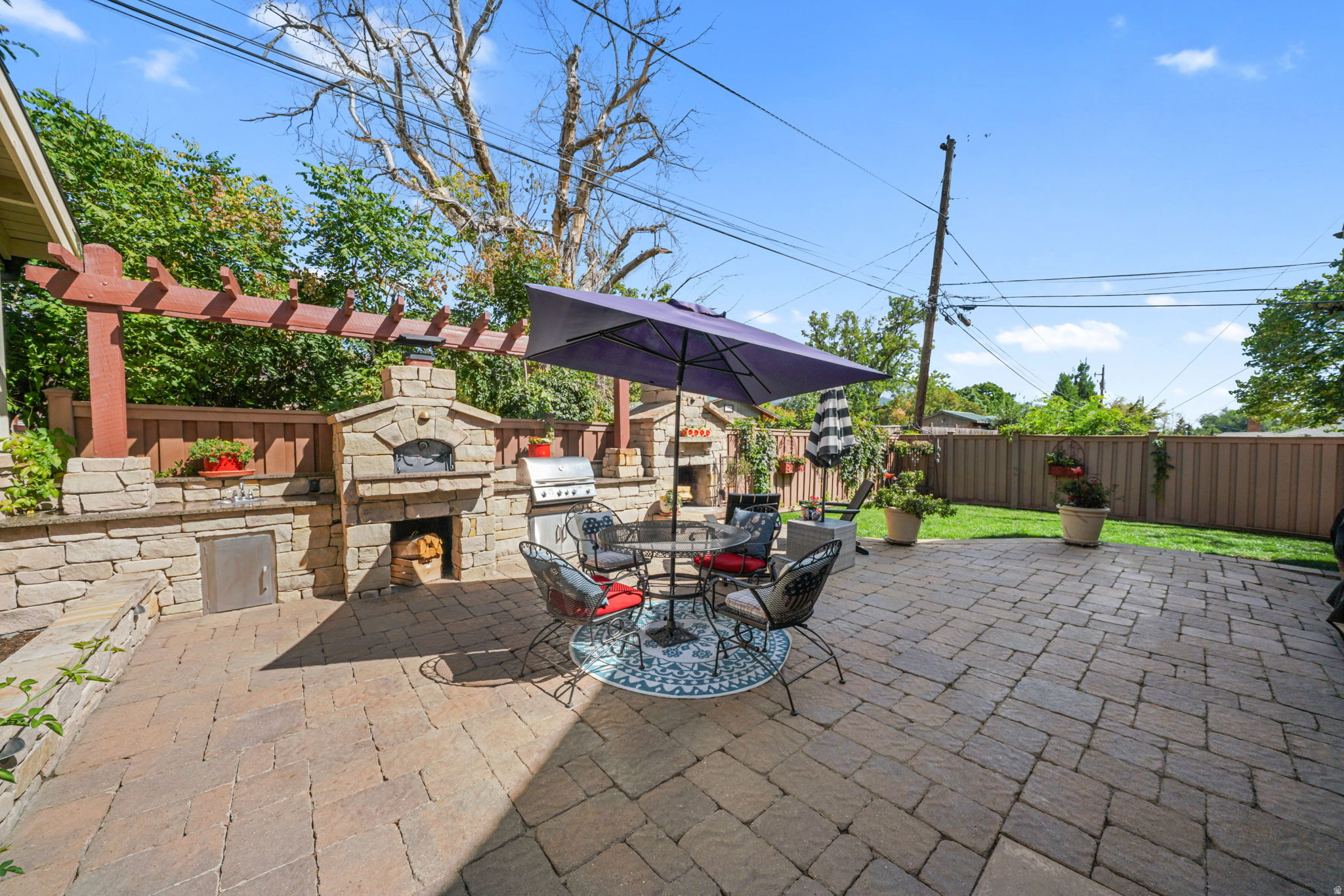 main property photo 48