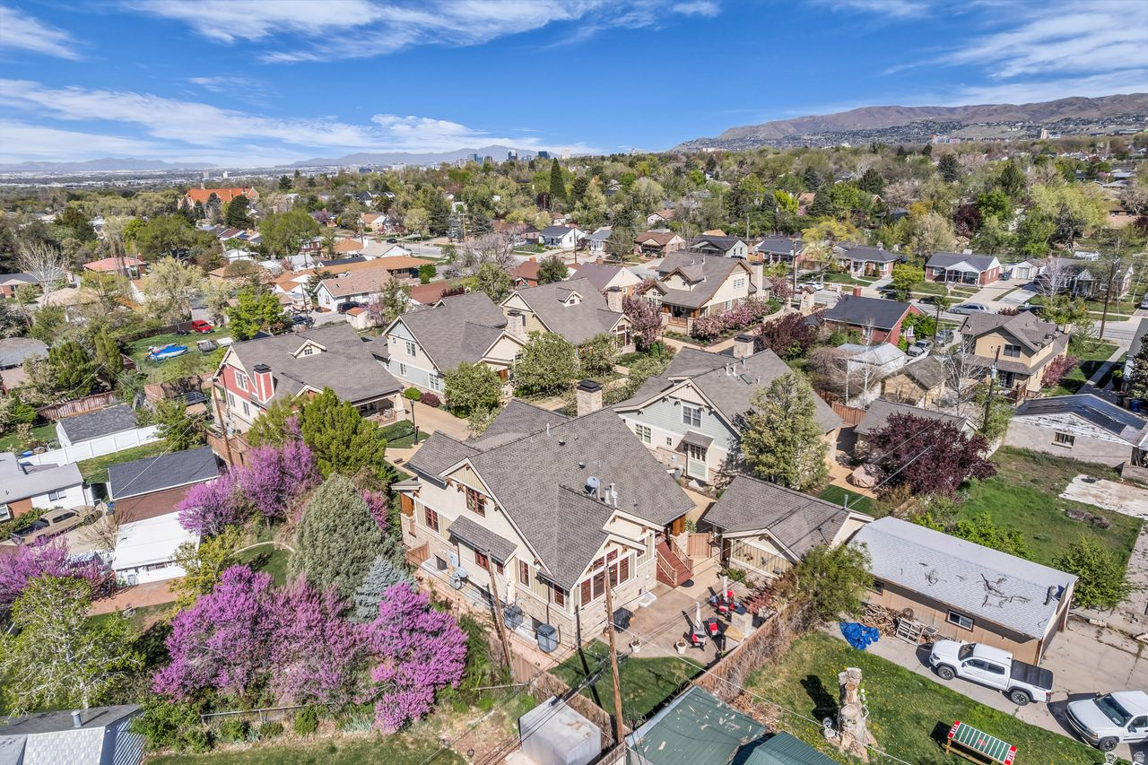 main property photo 60