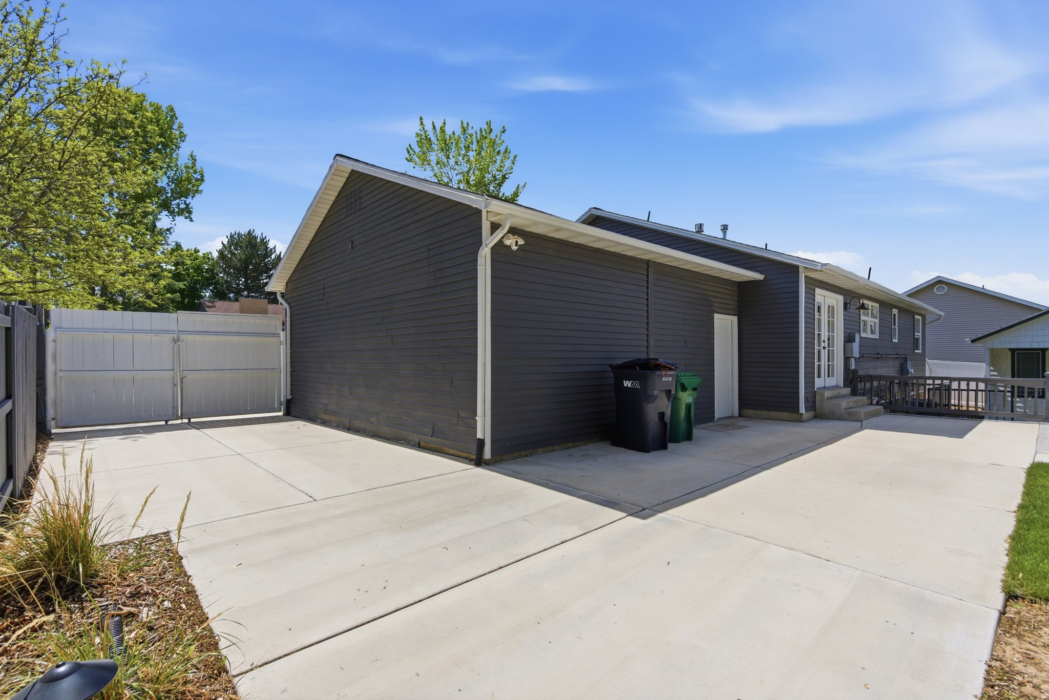 main property photo 61