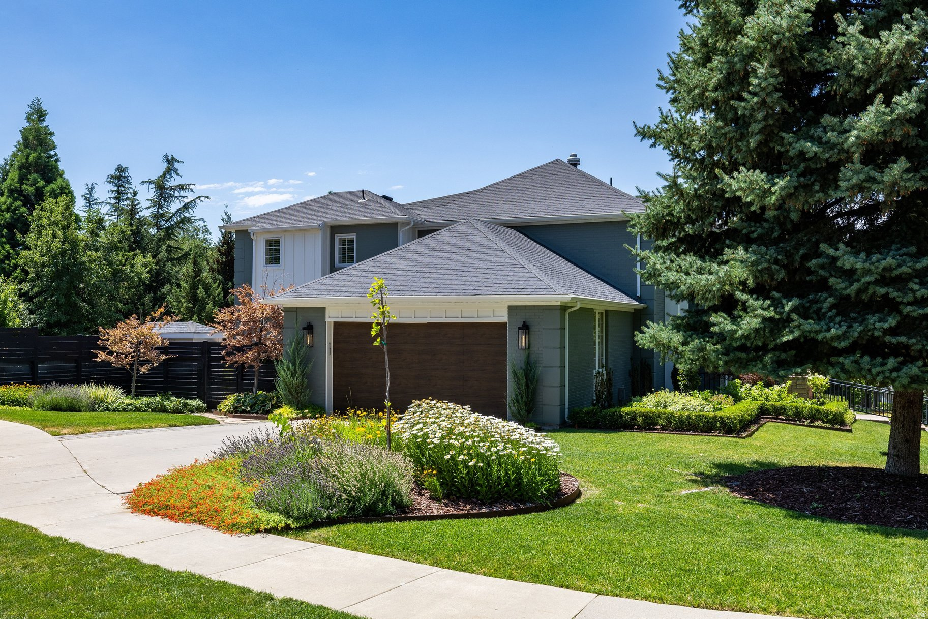 main property photo 75