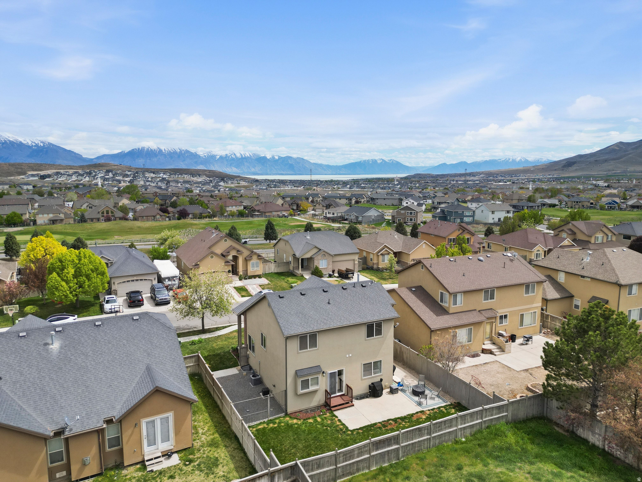main property photo 40