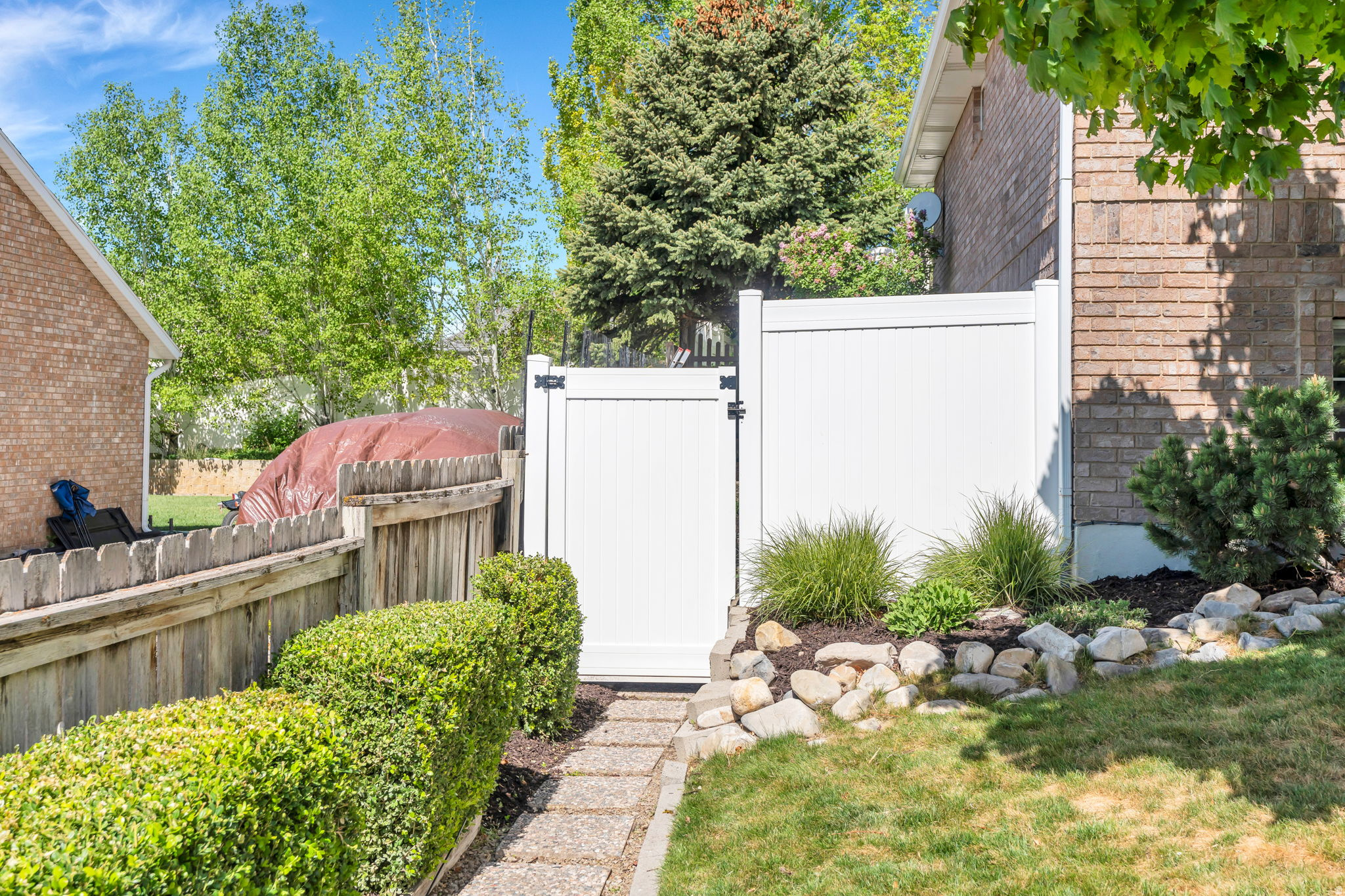 main property photo 56