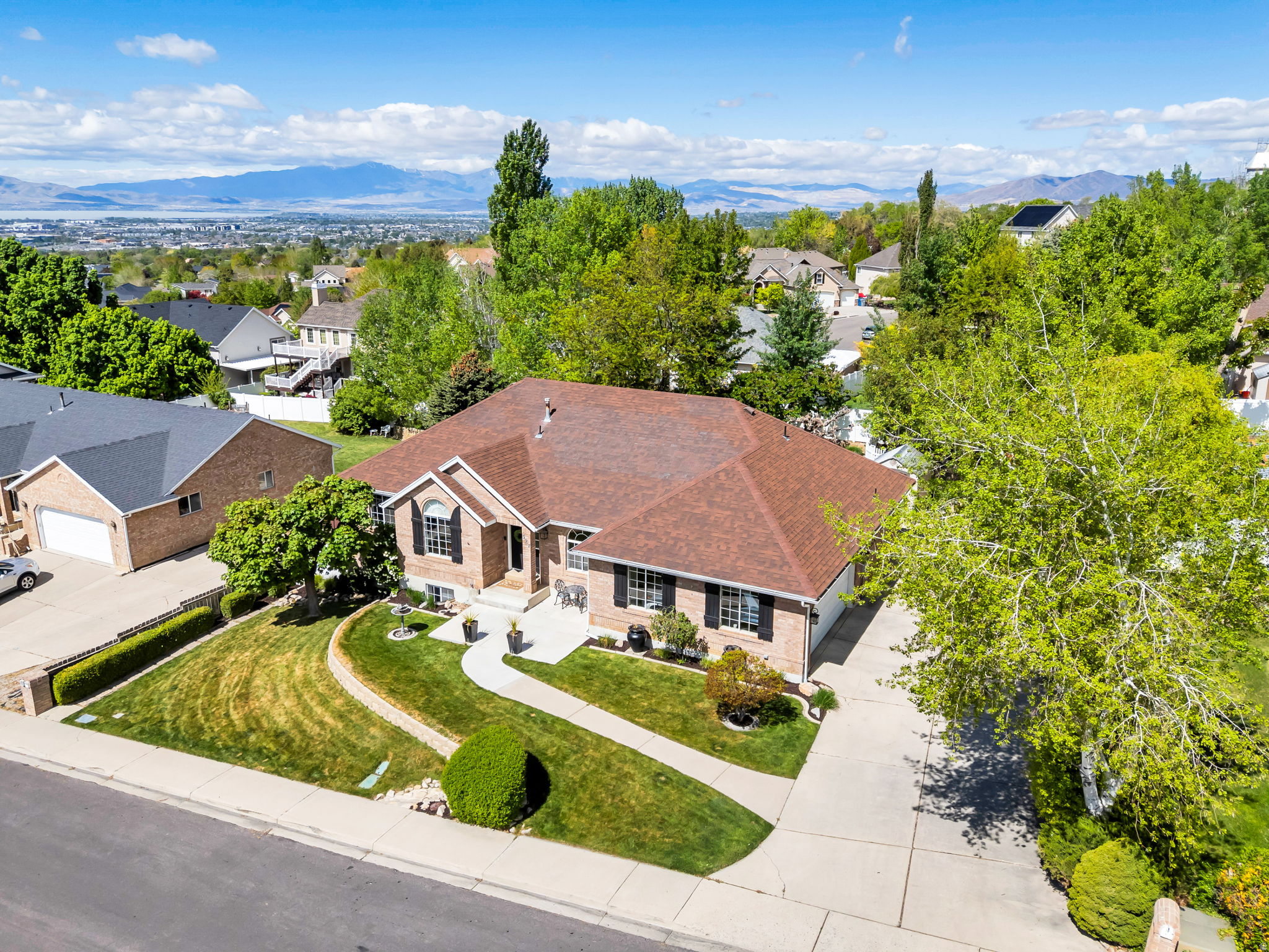 main property photo 60