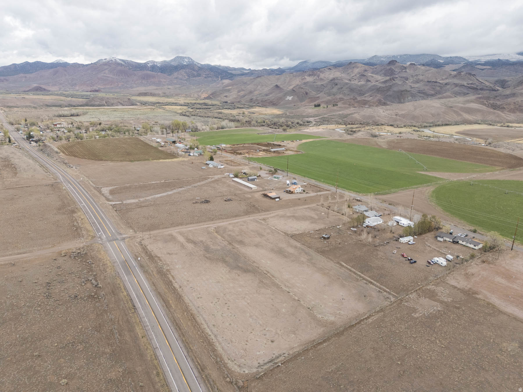 main property photo 16