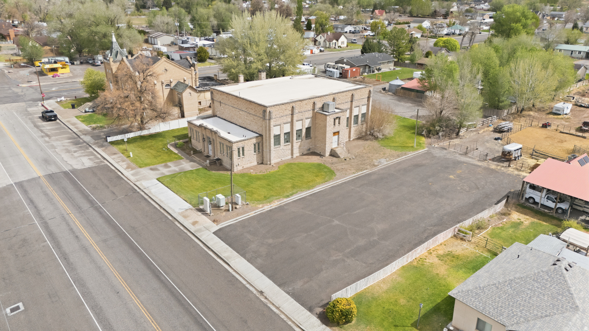 main property photo 3