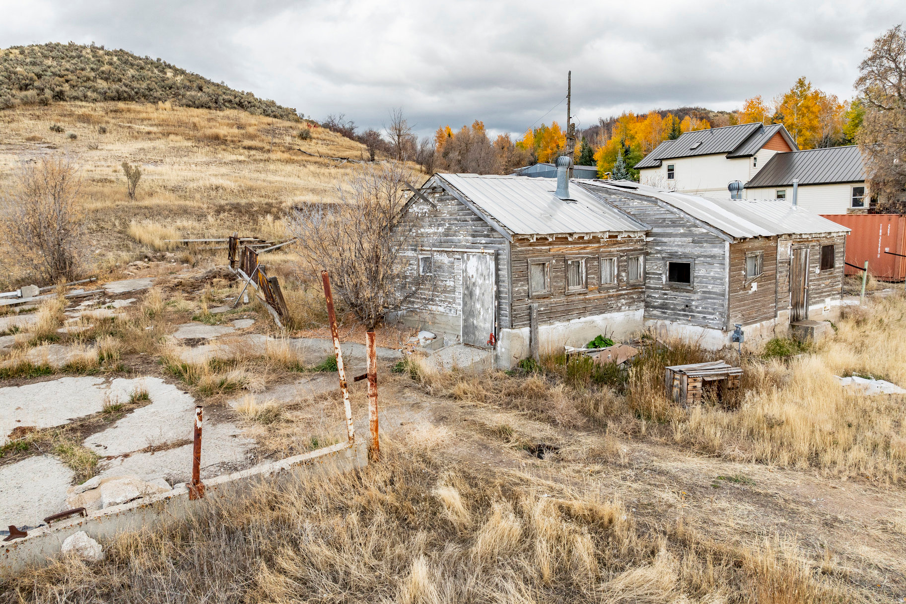 main property photo 20