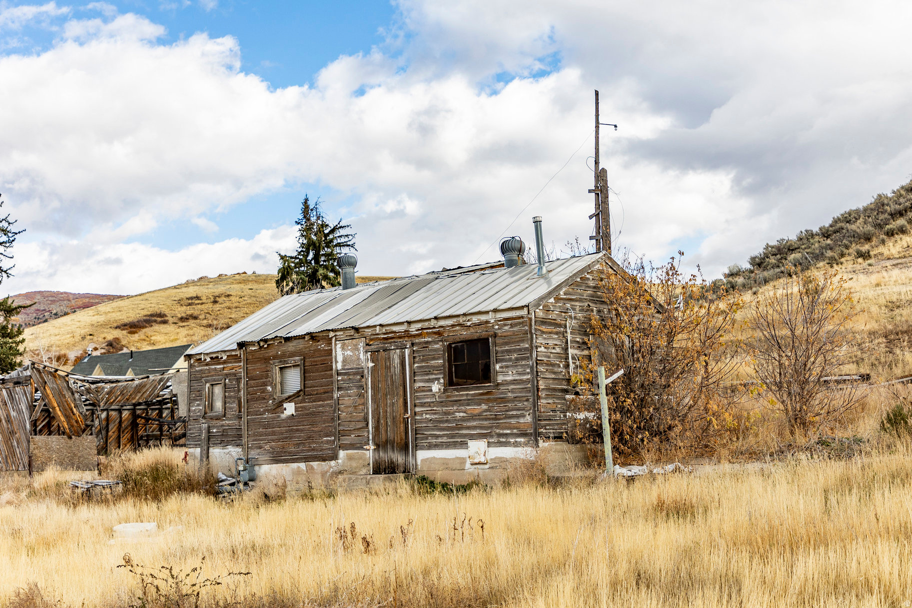 main property photo 7