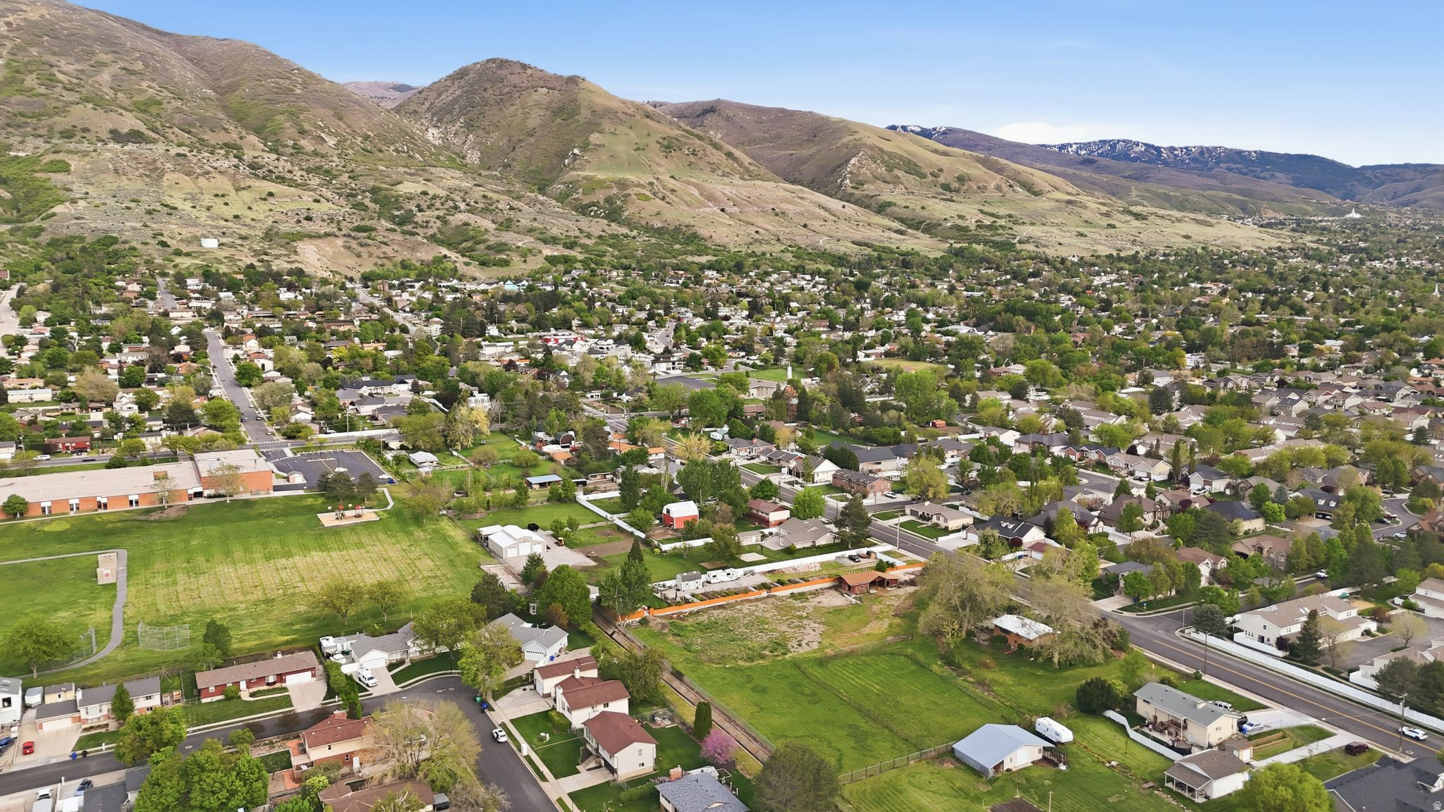 main property photo 42