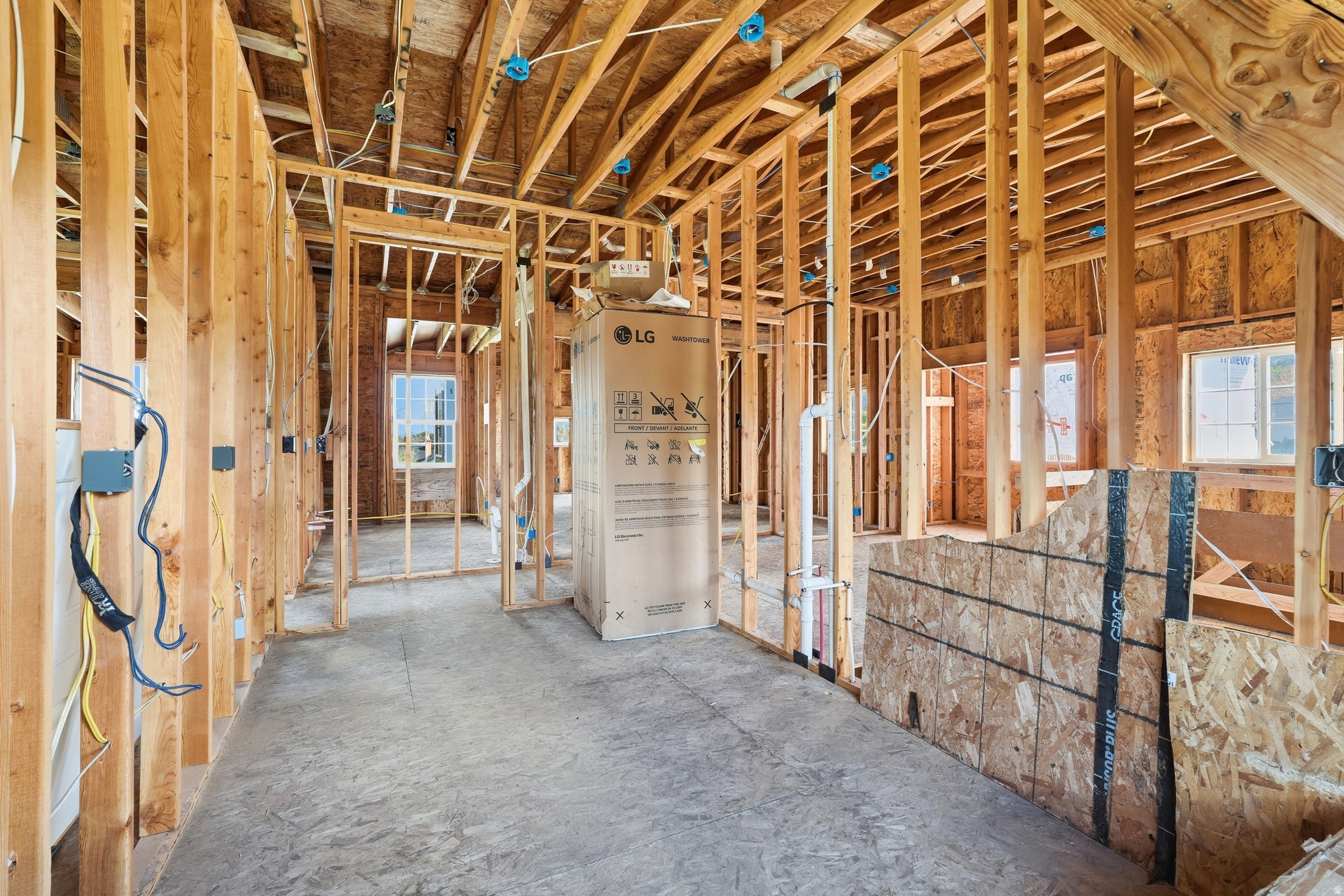main property photo 11