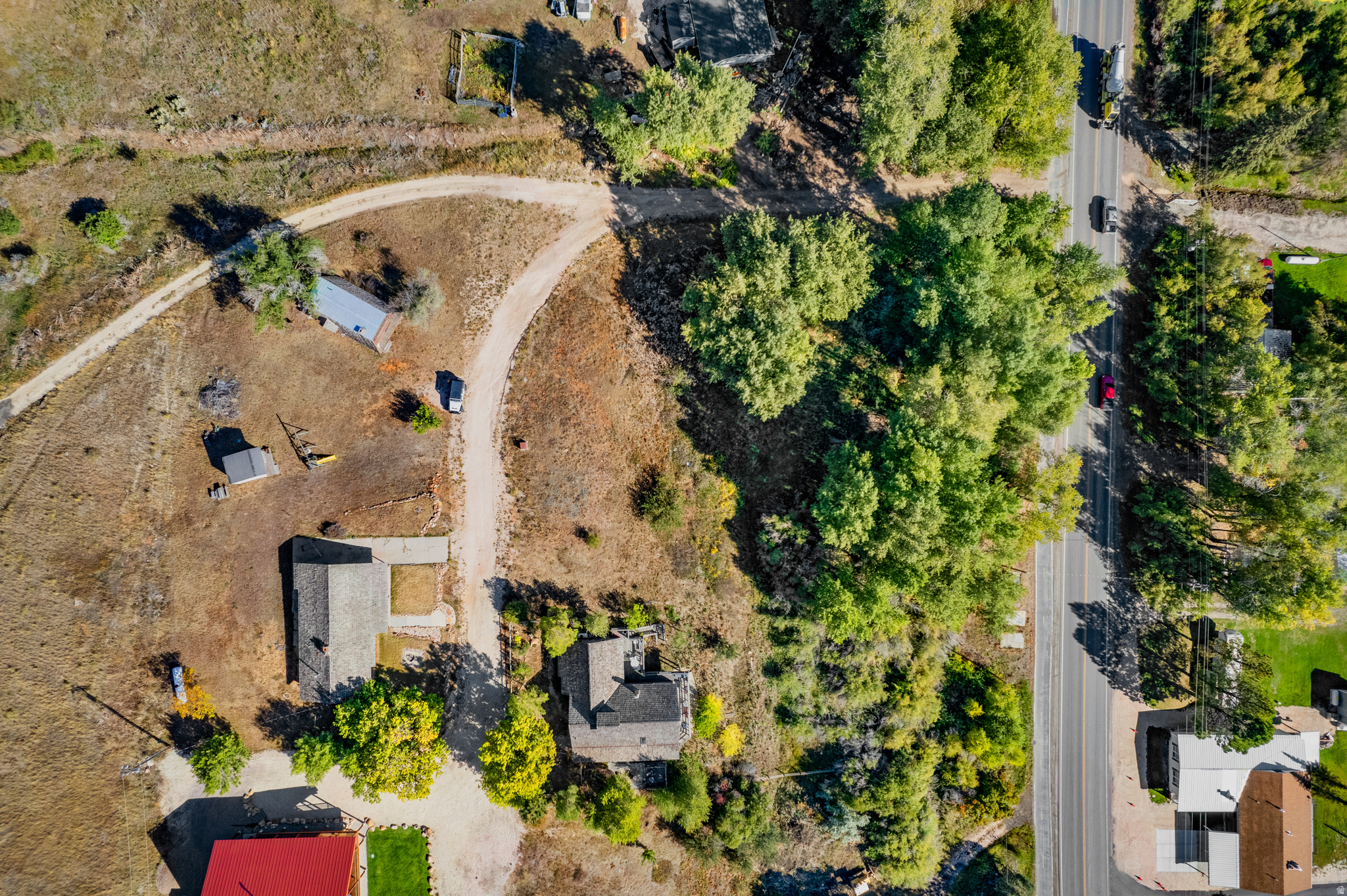main property photo 9